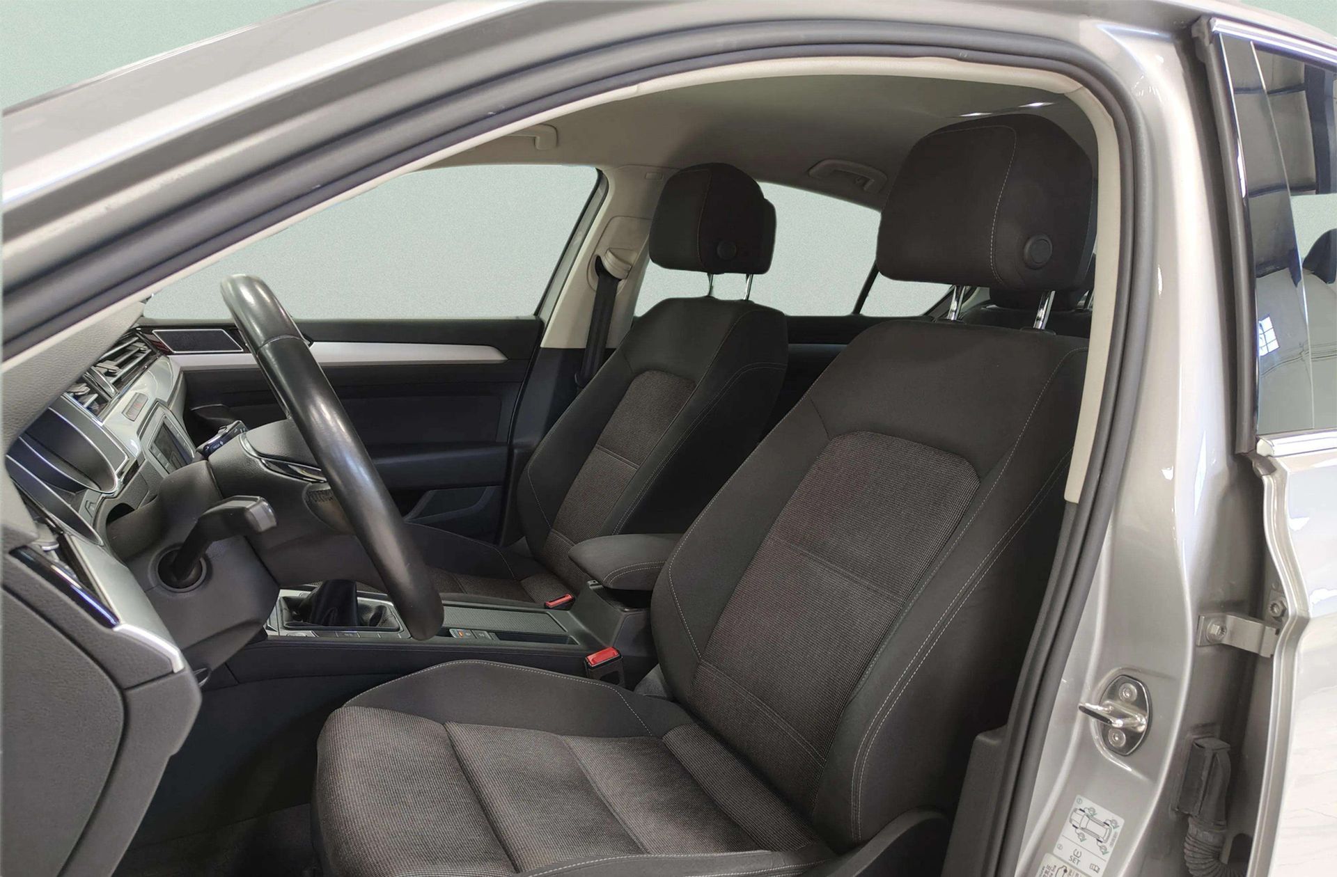 Volkswagen Passat Advance 1.6 TDI BMT - foto 10