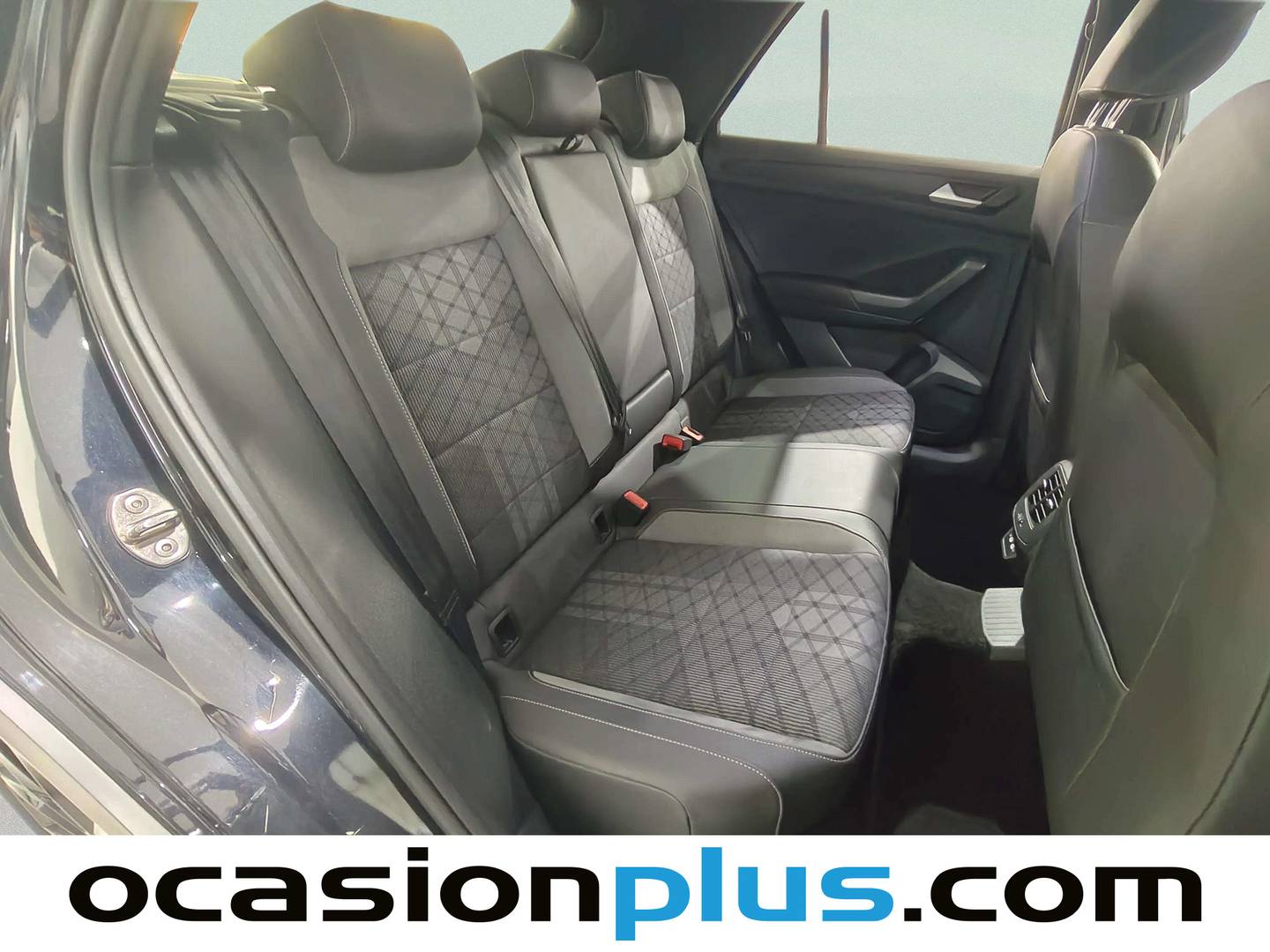 Foto Volkswagen T-Roc Volkswagen T-Roc R-Line 1.5 TSI (150 CV) DSG