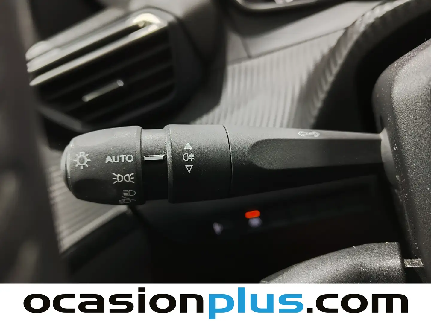 Foto Peugeot 208 Peugeot 208 PureTech 100 Allure (100 CV)