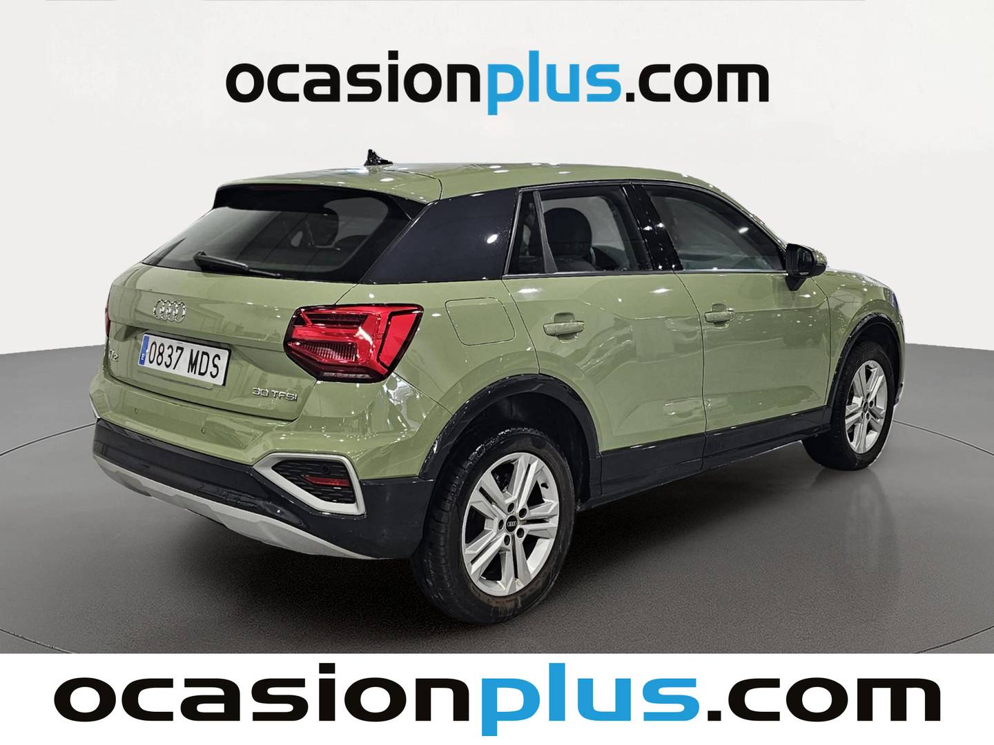 Foto trasera Audi Q2 Audi Q2 Advanced 30 TFSI (110 CV) derecha