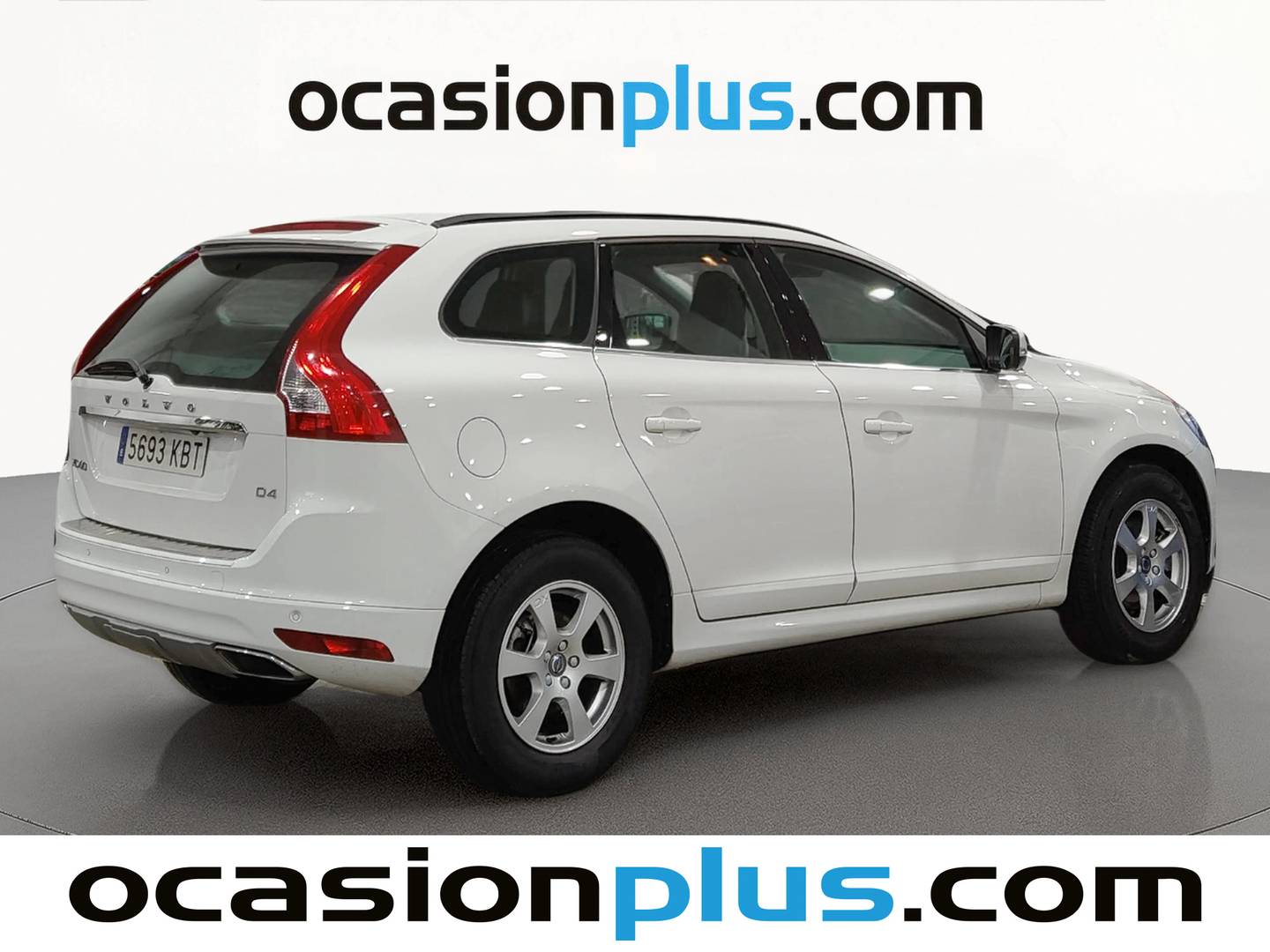 Foto trasera Volvo XC60 Volvo XC60 D4 Momentum (190 CV) derecha