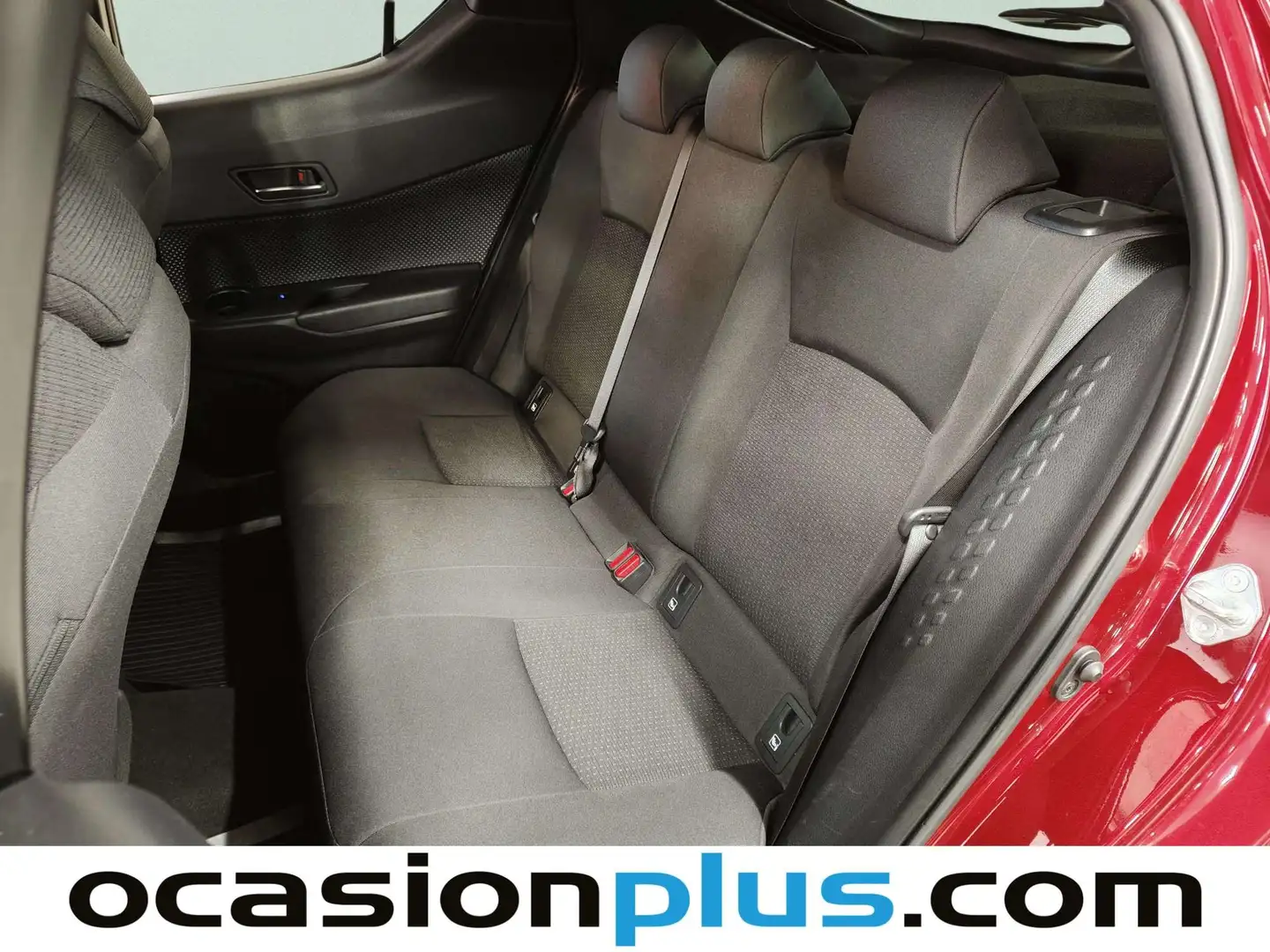 Foto Toyota C-HR Toyota C-HR 1.8 125H Advance  (122 CV)