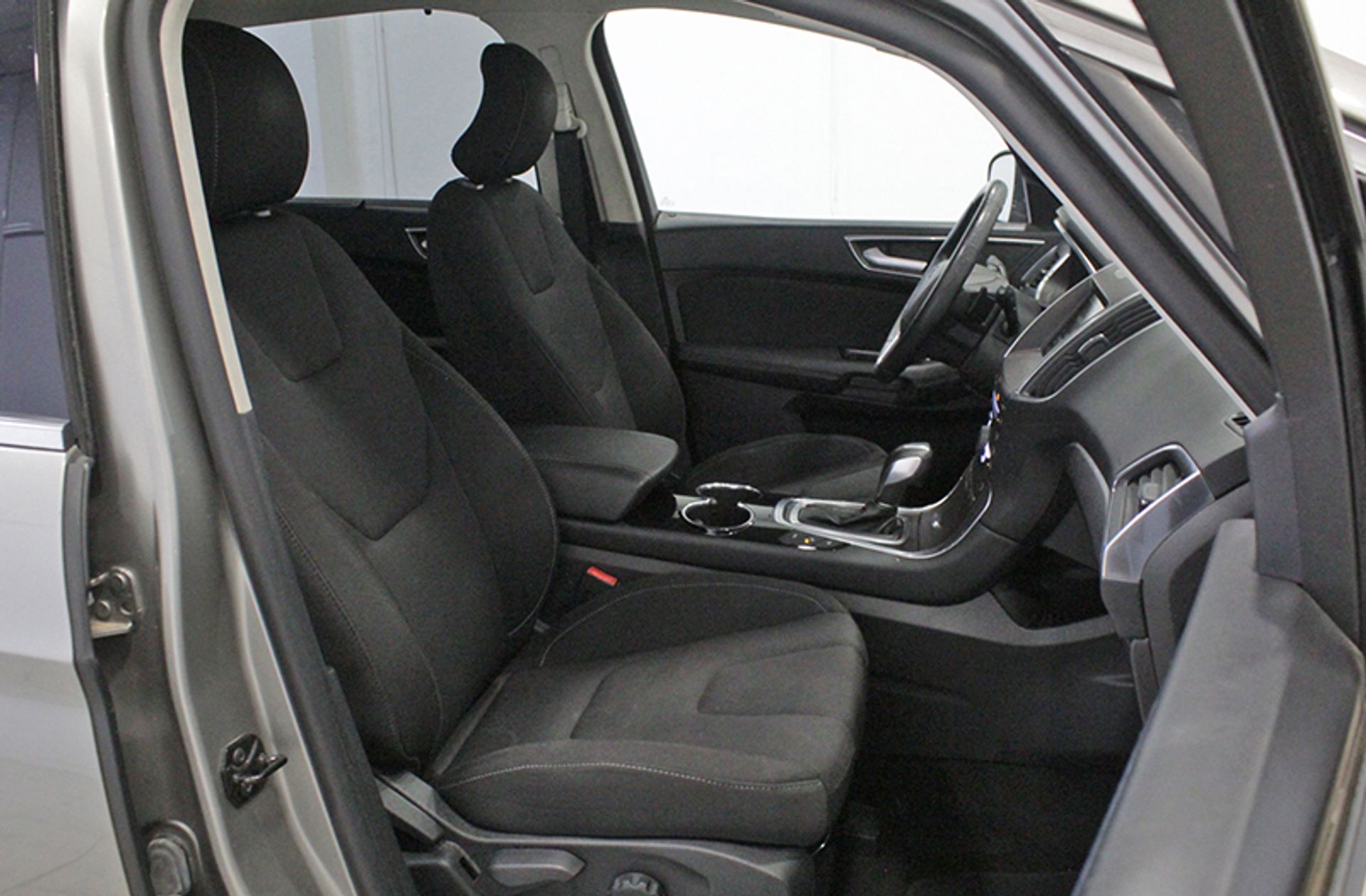 Ford S-Max 2.0 TDCi Titanium PowerShift 7 plazas - foto 24