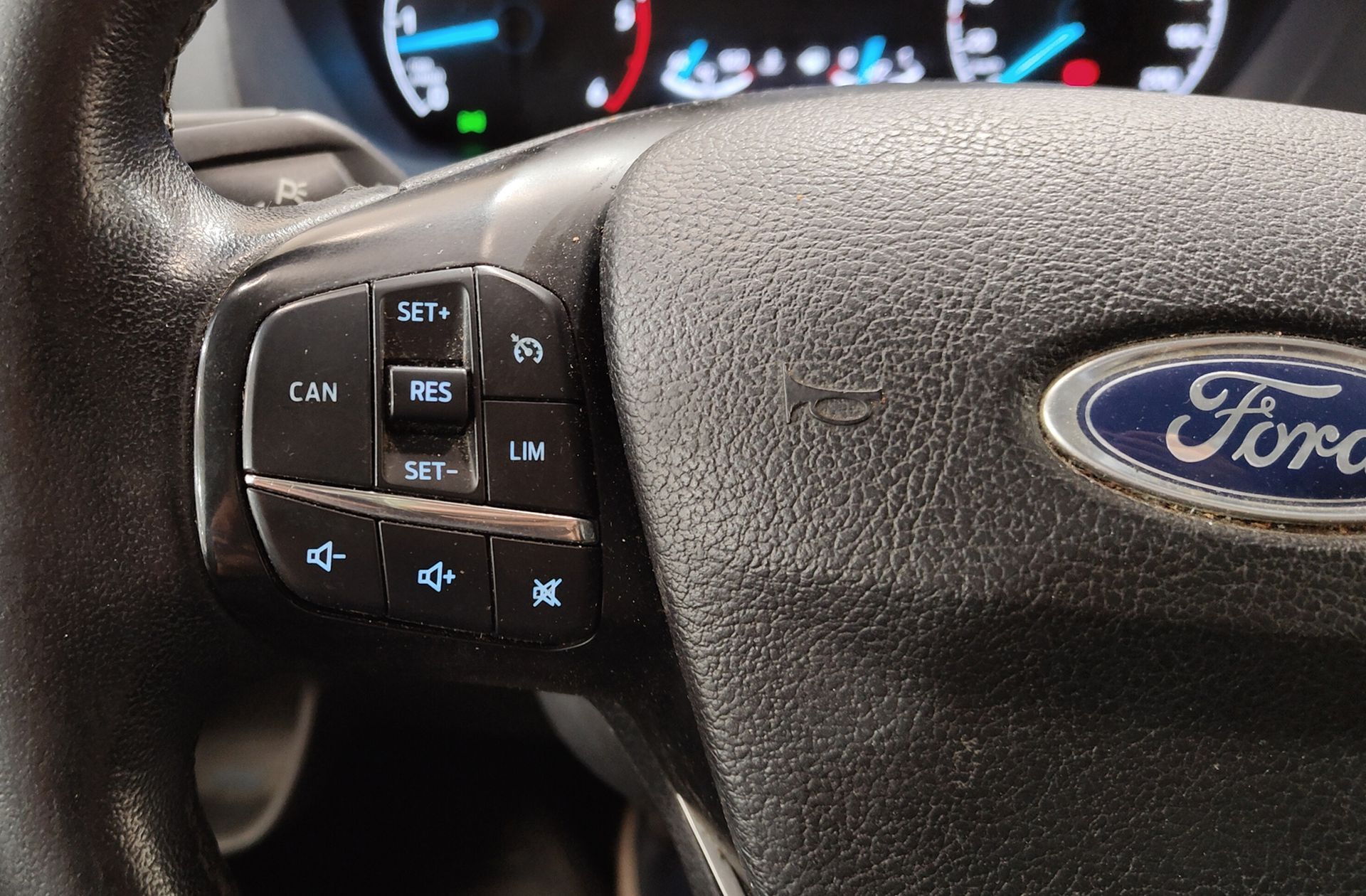 Ford Tourneo Custom 2.0 EcoBlue L1 Titanium 7 plazas - foto 25