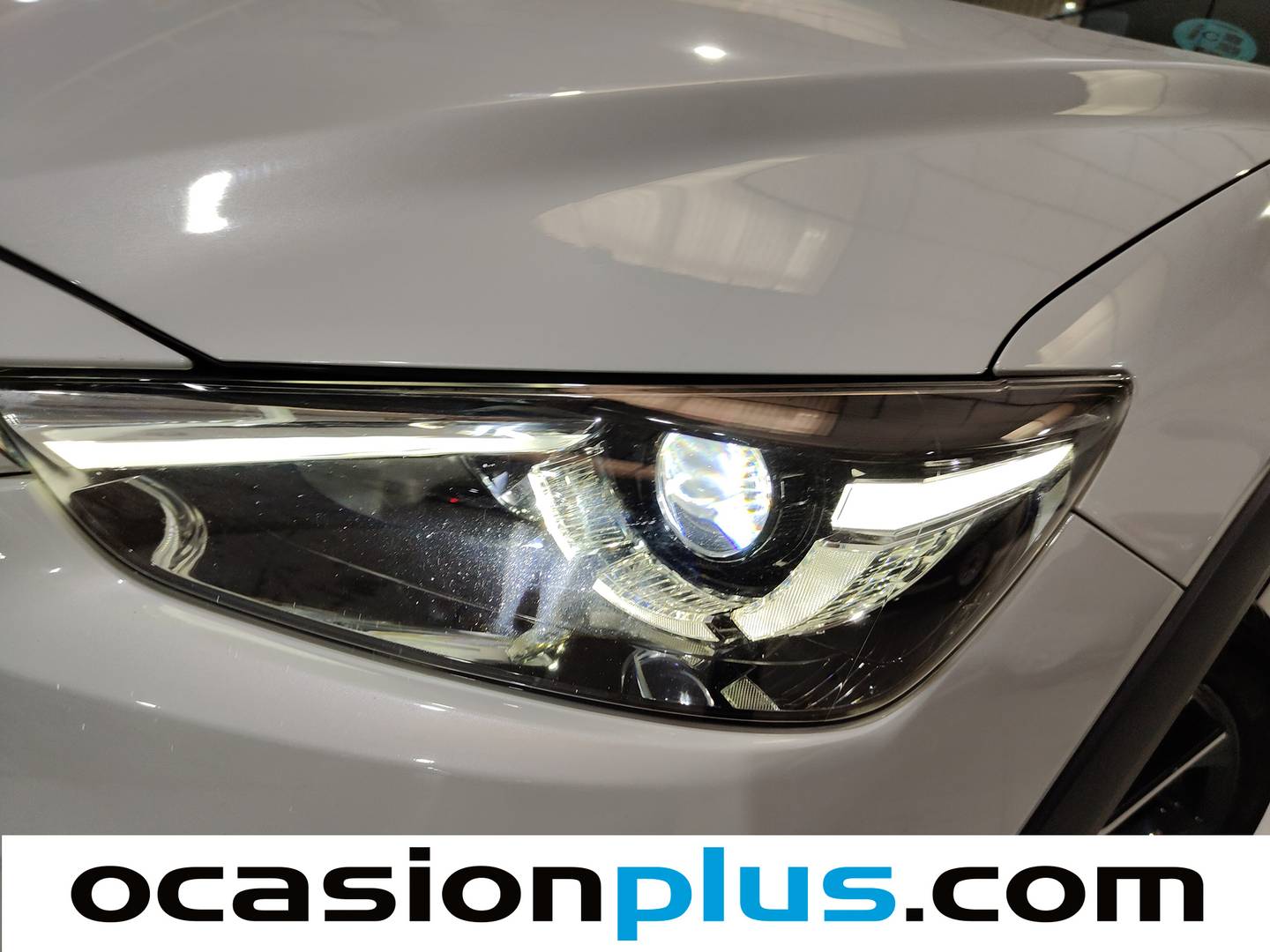 Acabados Mazda CX-3 Mazda CX-3 2.0 SKYACTIV GE Luxury 2WD AT (120 CV)
