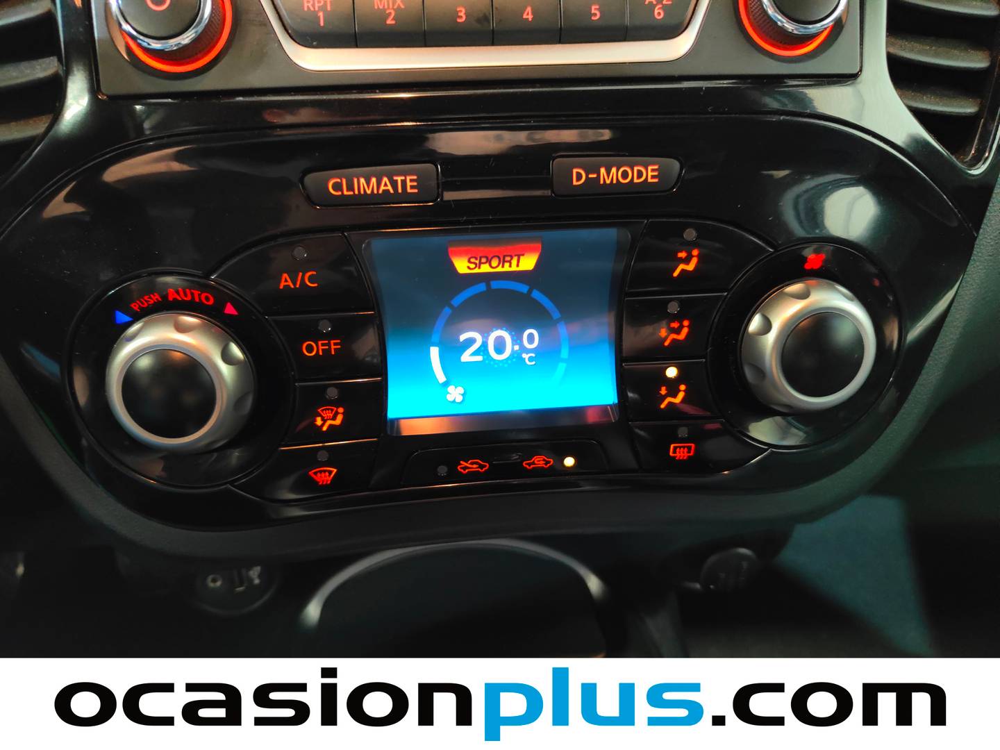 Extras y acabados del Nissan JUKE Nissan Juke 1.2 DIG-T N-Connecta 4x2 (112 CV)