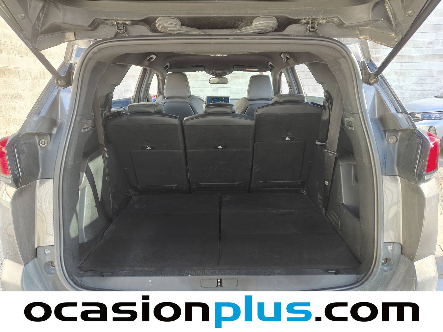 Foto Peugeot 5008 Peugeot 5008 BlueHDi 130 S&S Allure (130 CV) EAT8 7 Plazas siete plazas