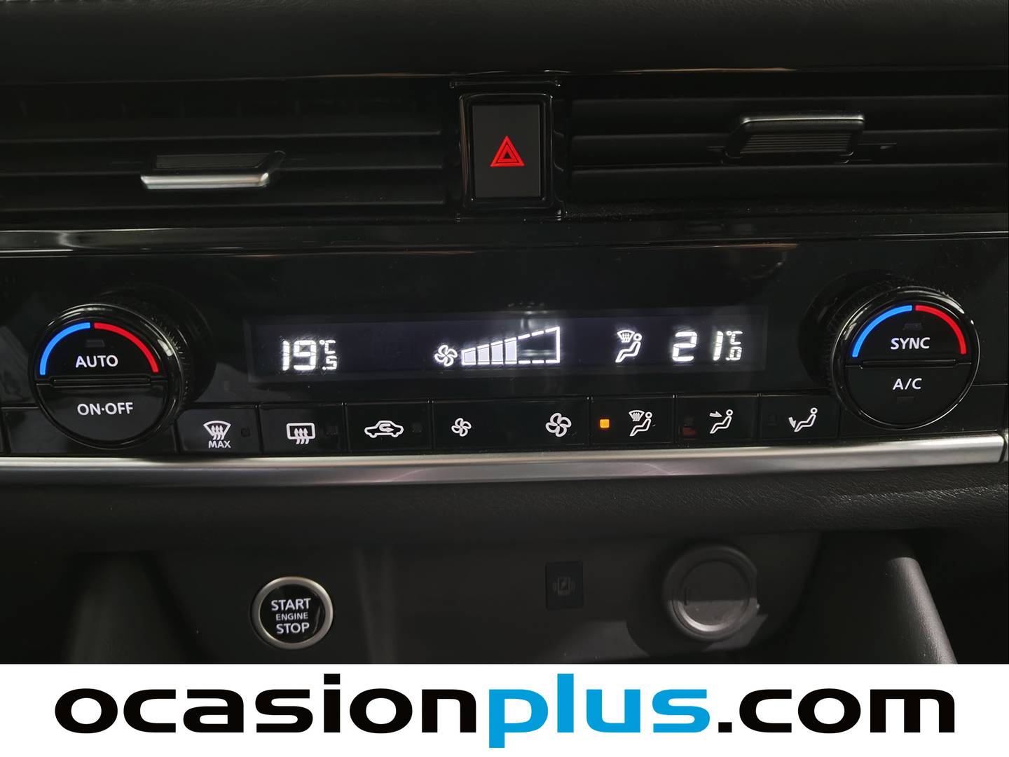 Foto Nissan QASHQAI Nissan Qashqai DIG-T 140 N-Connecta (140 CV)