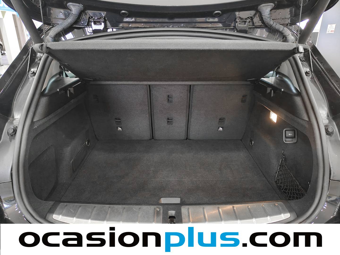 Fotos maletero BMW X2 BMW X2 sDrive18d (150 CV)