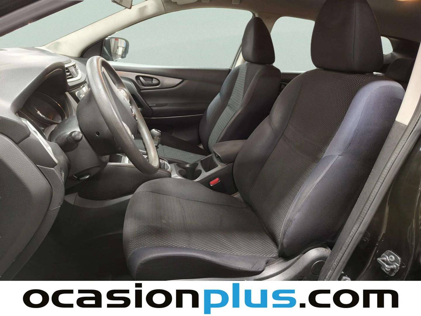Foto asientos delanteros Nissan QASHQAI Nissan Qashqai DIG-T 115 Visia 4x2 (115 CV)