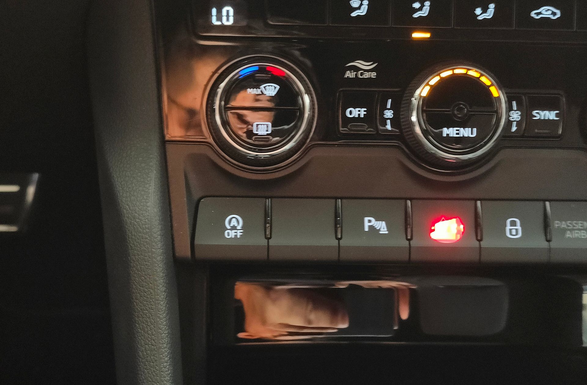 Škoda Karoq 1.5 TSI ACT Sportline DSG - foto 10