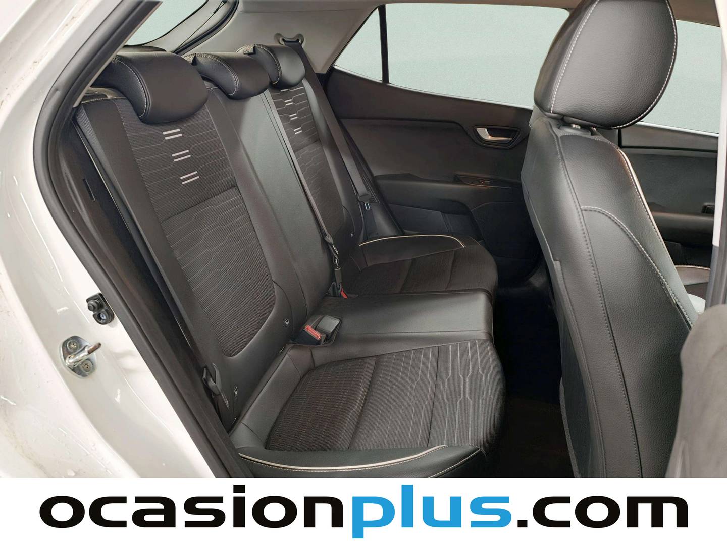 Foto KIA Stonic Kia Stonic 1.0 T-GDi MHEV iMT GT Line (120 CV)