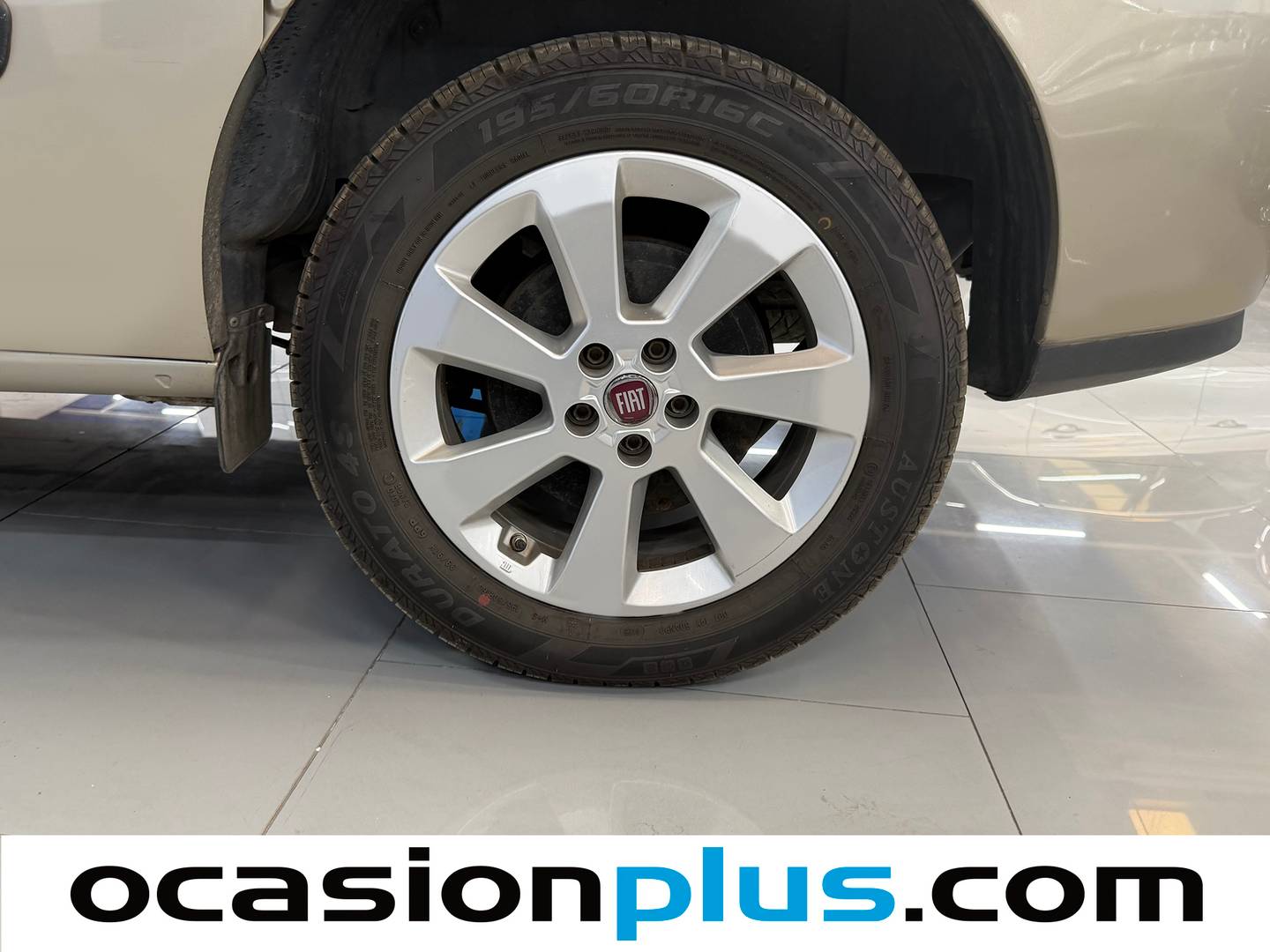 Fiat Doblò Fiat Dobló Panorama Easy 1.6 Multijet (120 CV) de segunda mano