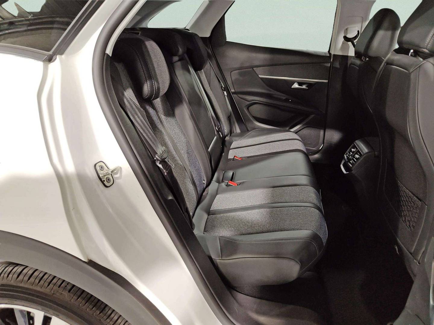 Peugeot 3008 Peugeot 3008 PureTech 130 Allure EAT8 (130 CV) barato