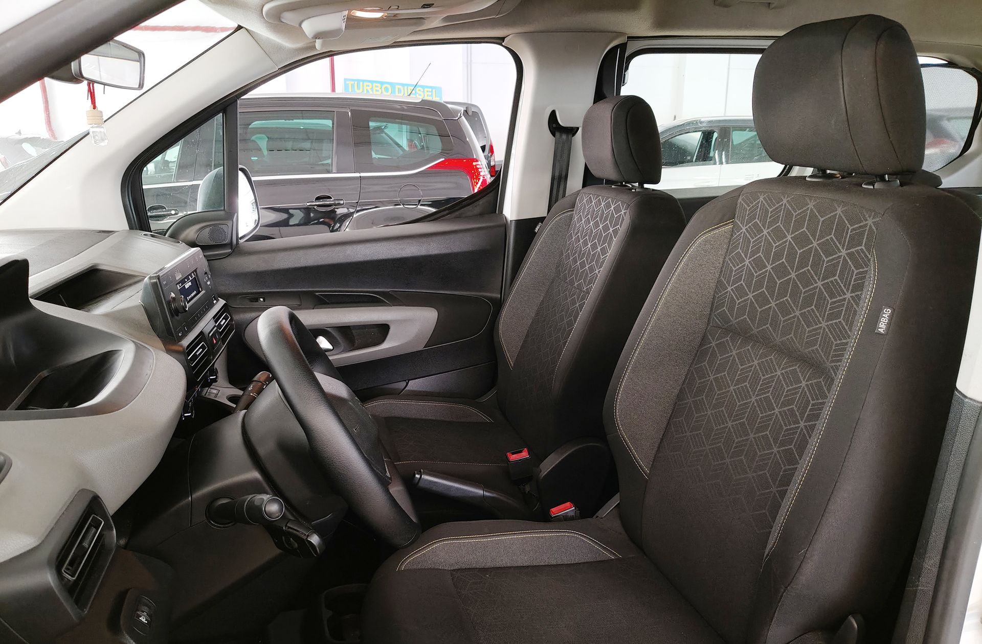 Peugeot Rifter BlueHDi 75 Active Standard - foto 8