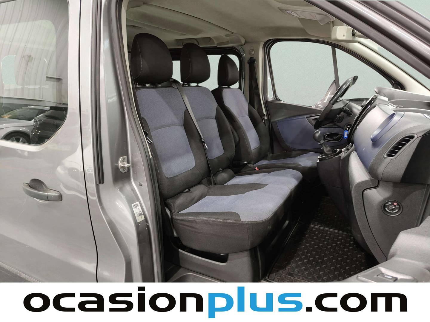 Fotos maletero Opel Vivaro Opel Vivaro Combi 1.6 CDTI Biturbo 27 L1 S/S 9 Plazas (125 CV) 6 Plazas