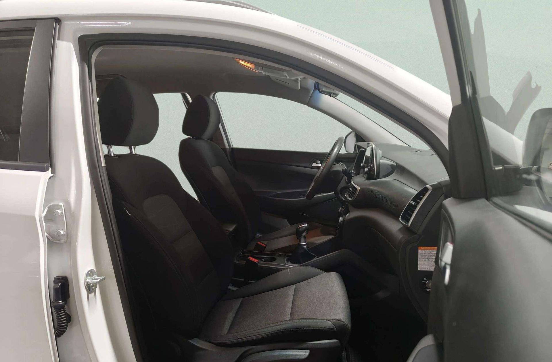 Hyundai Tucson 1.6 CRDi 48V SLE 4x2 - foto 17