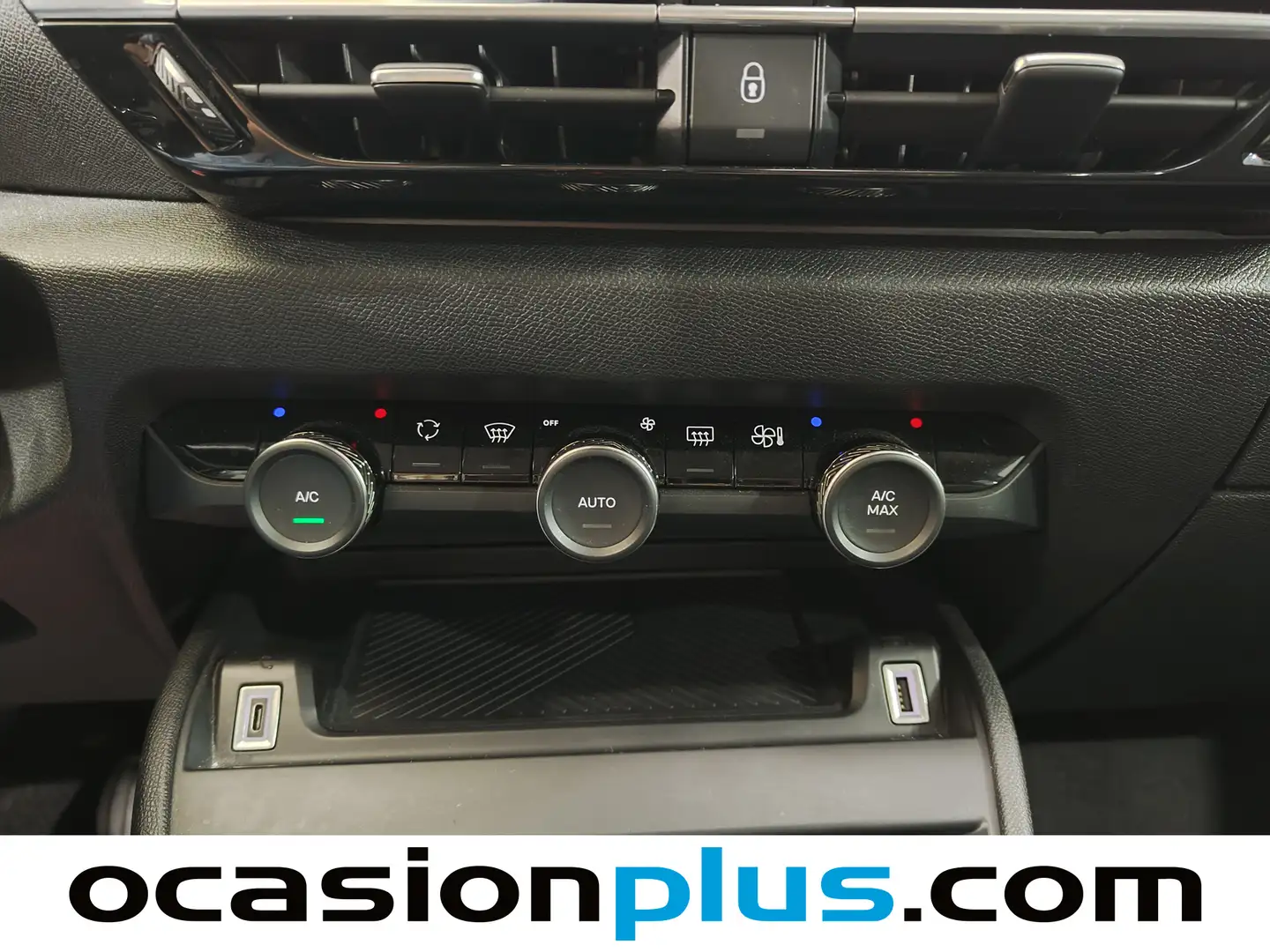 Foto Citroën C4 Citroen C4 PureTech 130 S&S 6v Feel Pack (130 CV)