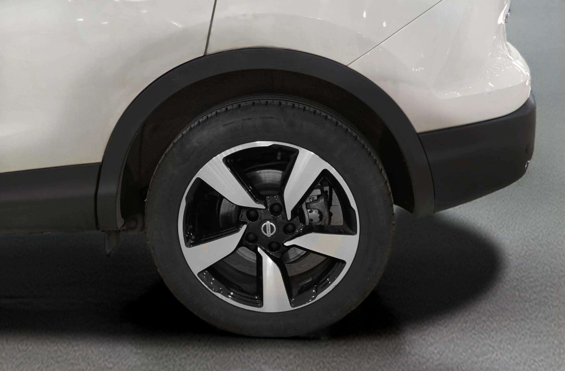 Nissan Qashqai DIG-T 115 N-Connecta 4x2 - foto 22