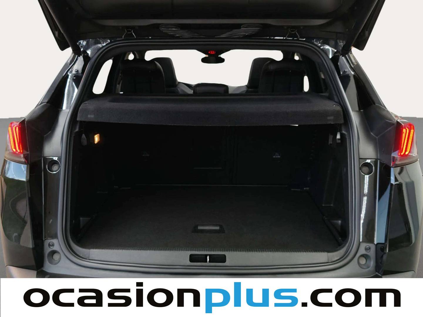 Foto Peugeot 3008 Peugeot 3008 PureTech 130 S&S GT EAT8  (130 CV)