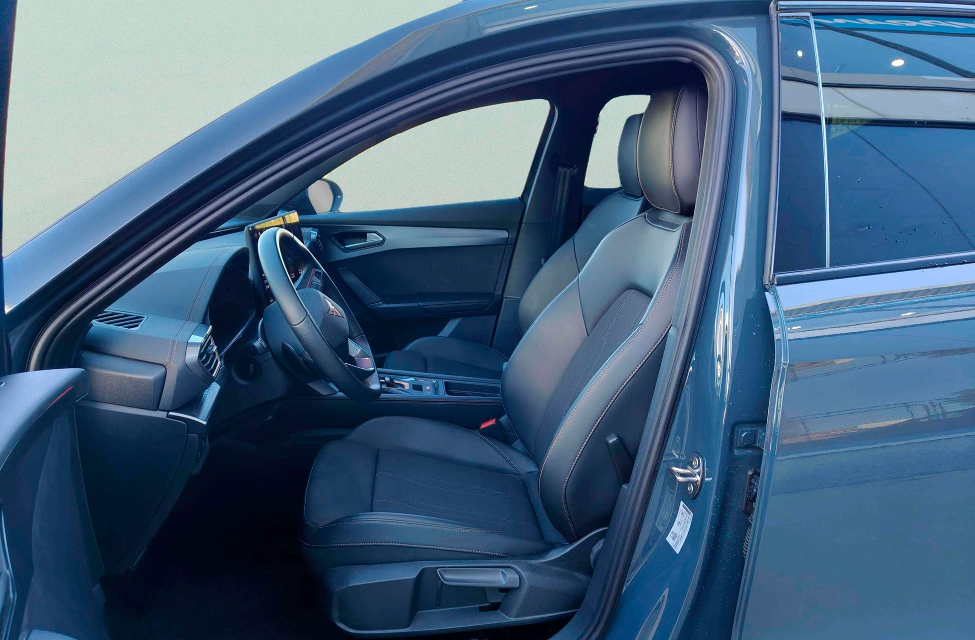 Cupra Formentor 1.5 TSI e-Hybrid DSG - foto 13