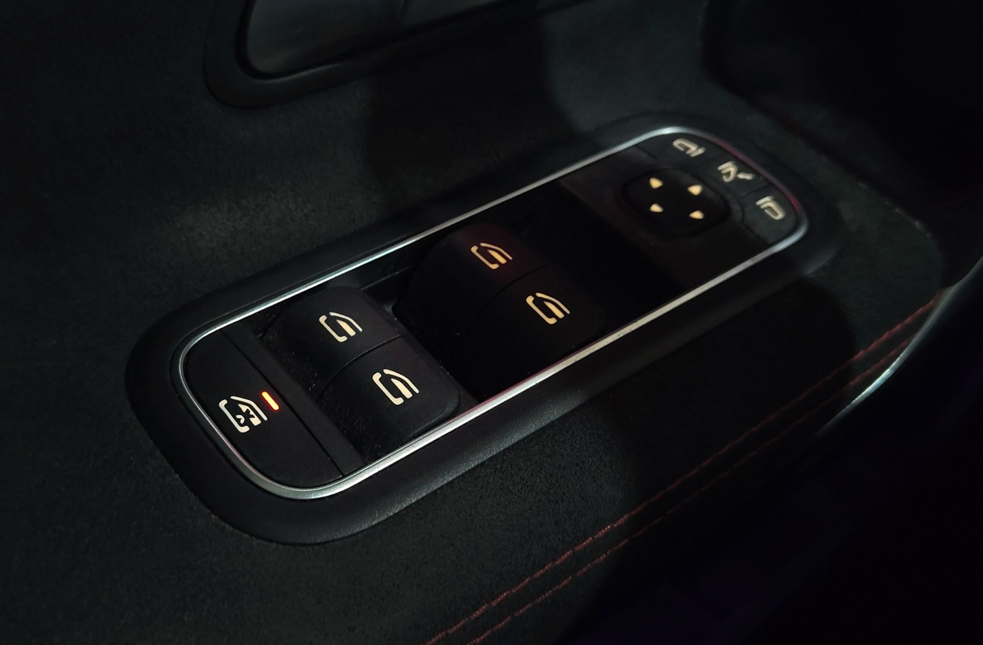 Mercedes-Benz Clase A 220 Pack AMG - foto 44