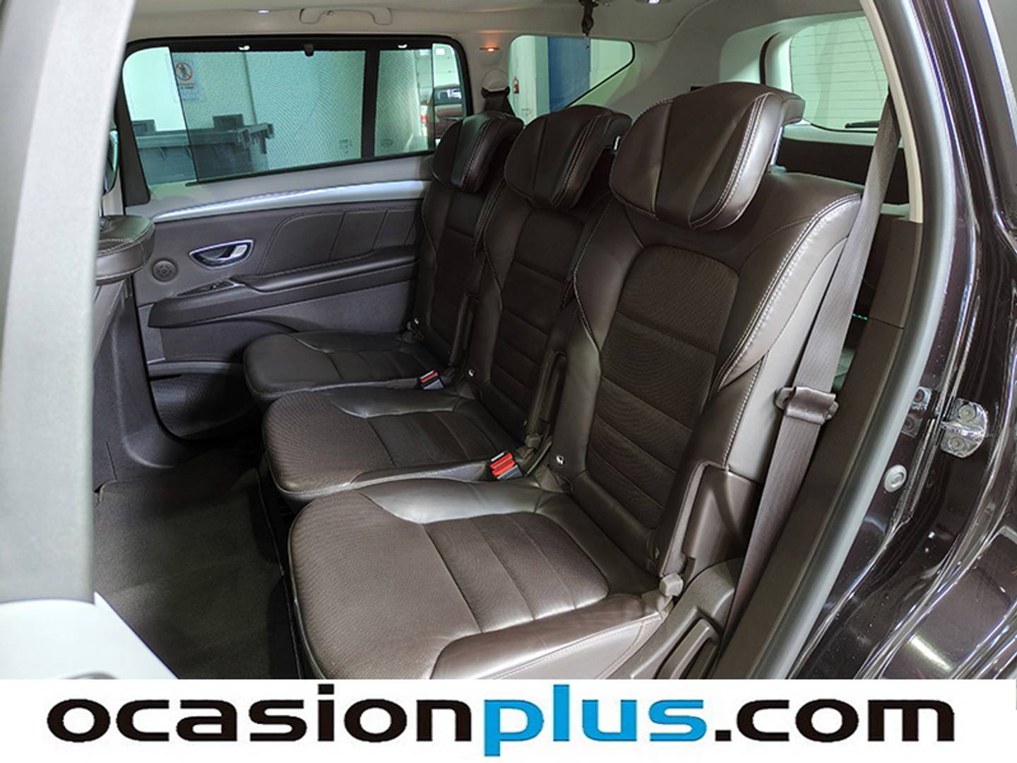 Foto Renault Espace Renault Espace Initiale Paris Blue dCi (200 CV) EDC 7 Plazas