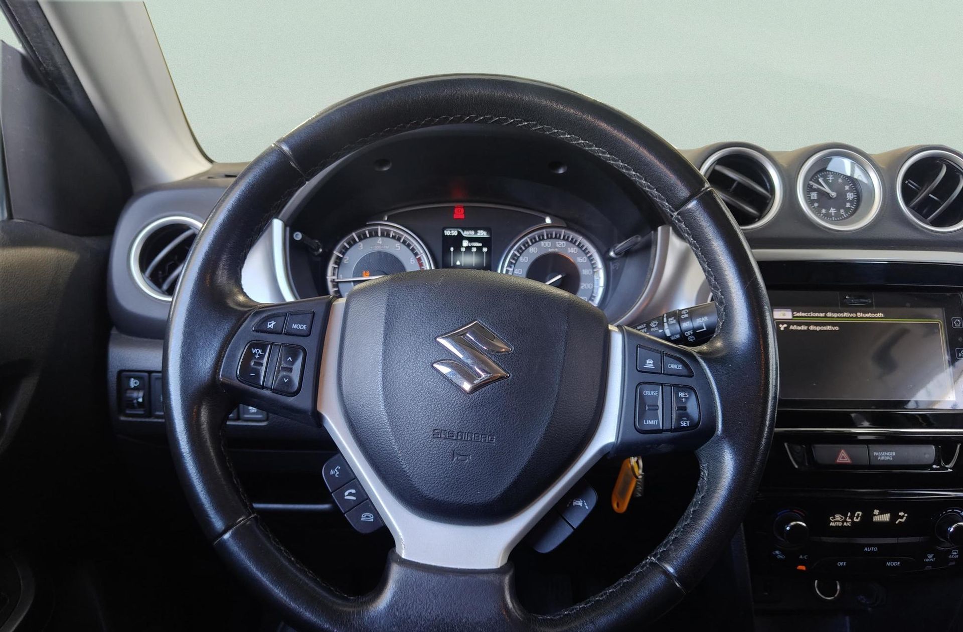 Suzuki Vitara 1.0 Turbo GLE 4WD - foto 21