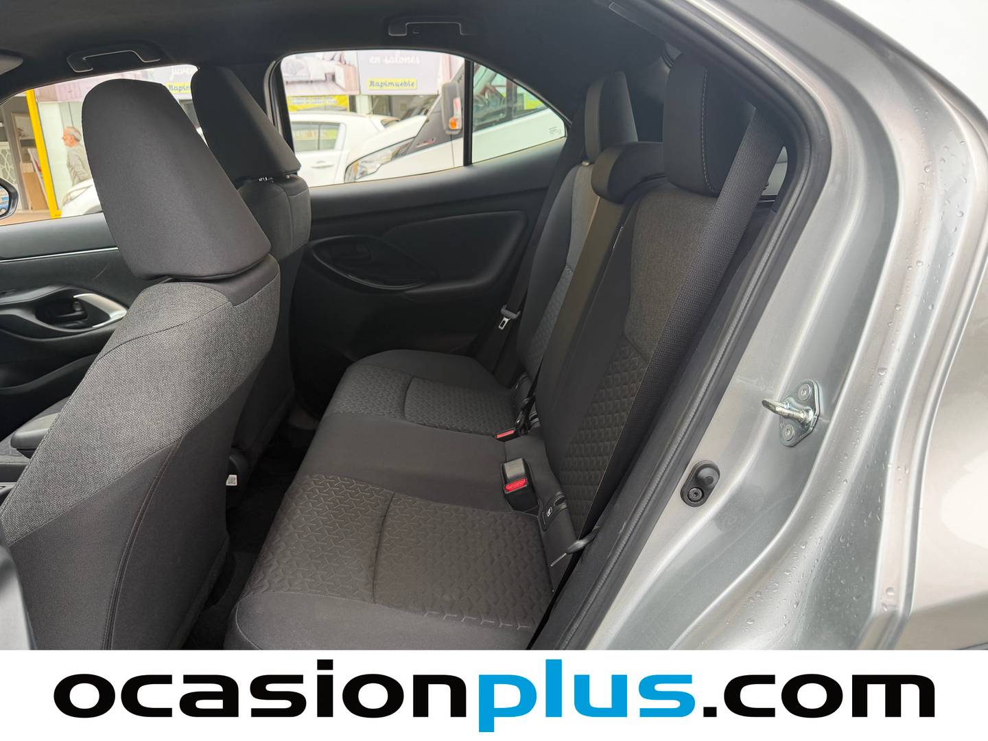 Foto asientos traseros Toyota Yaris Cross Toyota Yaris Cross 120H Active Tech 85 kW (116 CV)