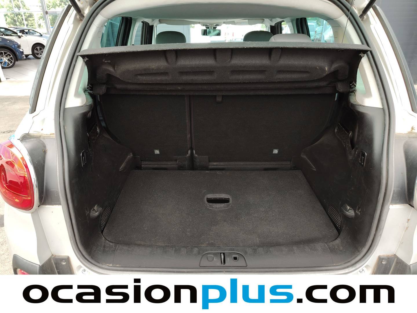Fotos maletero Fiat 500L Fiat 500L 1.4 Pop Star (95 CV)