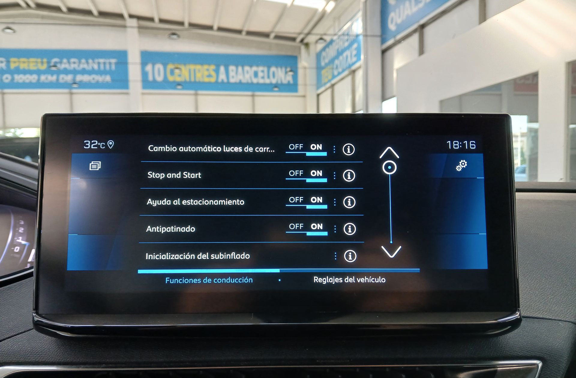 Peugeot 5008 PureTech 130 Allure Pack 7 plazas - foto 13