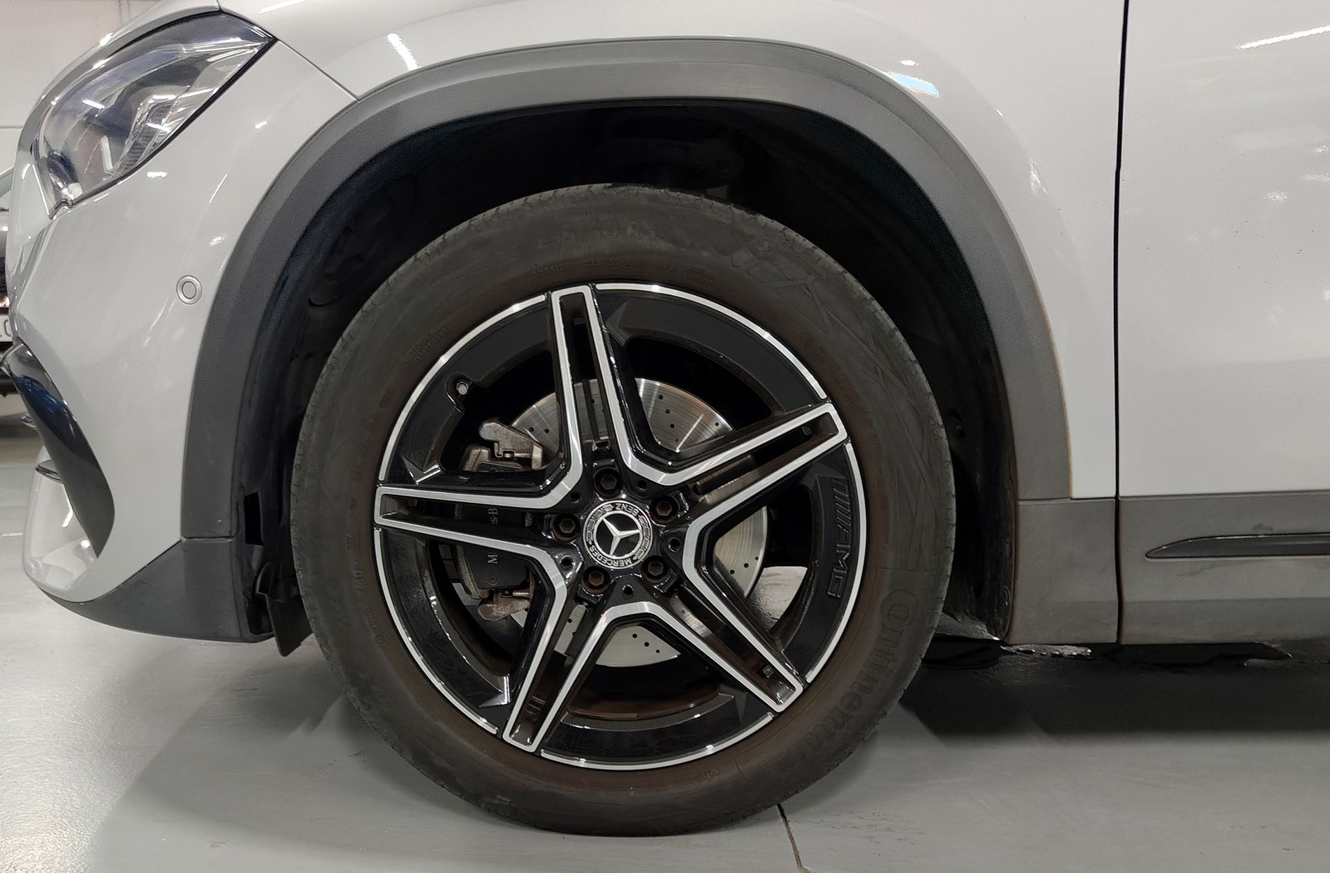 Mercedes-Benz GLA 200 Pack AMG - foto 44