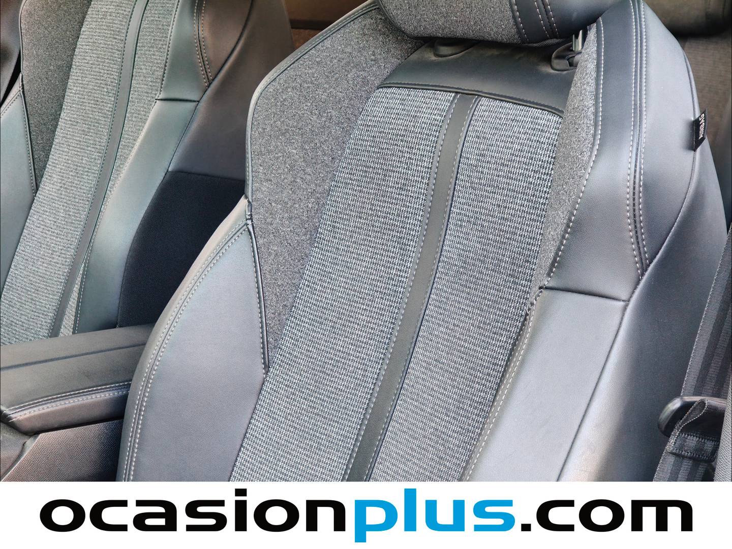 Foto Peugeot 5008 Peugeot 5008 BlueHDi 130 S&S Allure EAT8 (130 CV) 7 Plazas