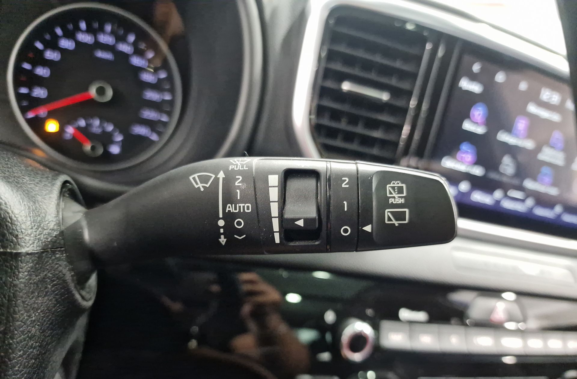Kia Sportage 1.6 GDI Black Edition 4x2 - foto 31
