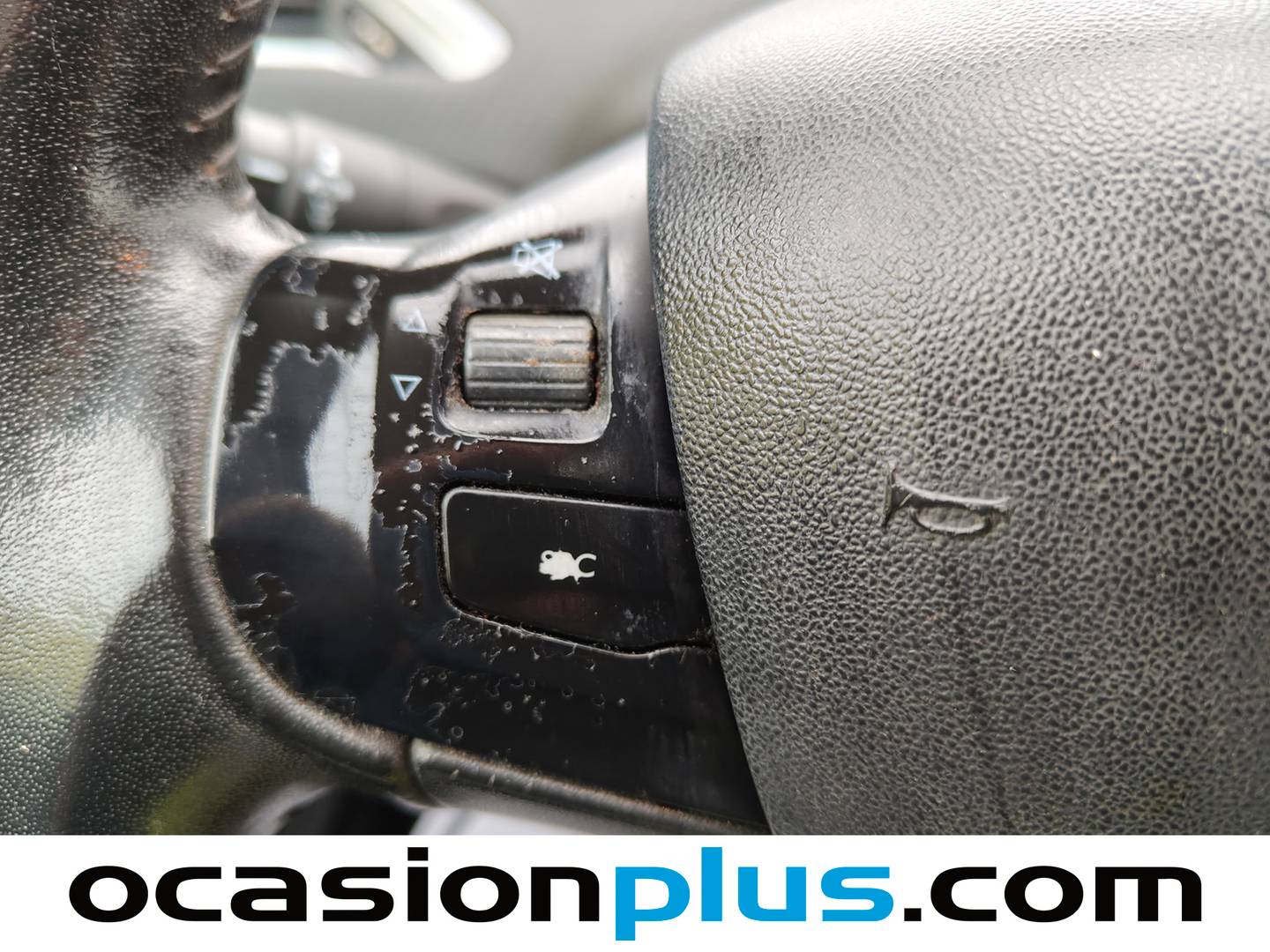 Peugeot 208 Peugeot 208 1.2L PureTech Style (82 CV) de segunda mano