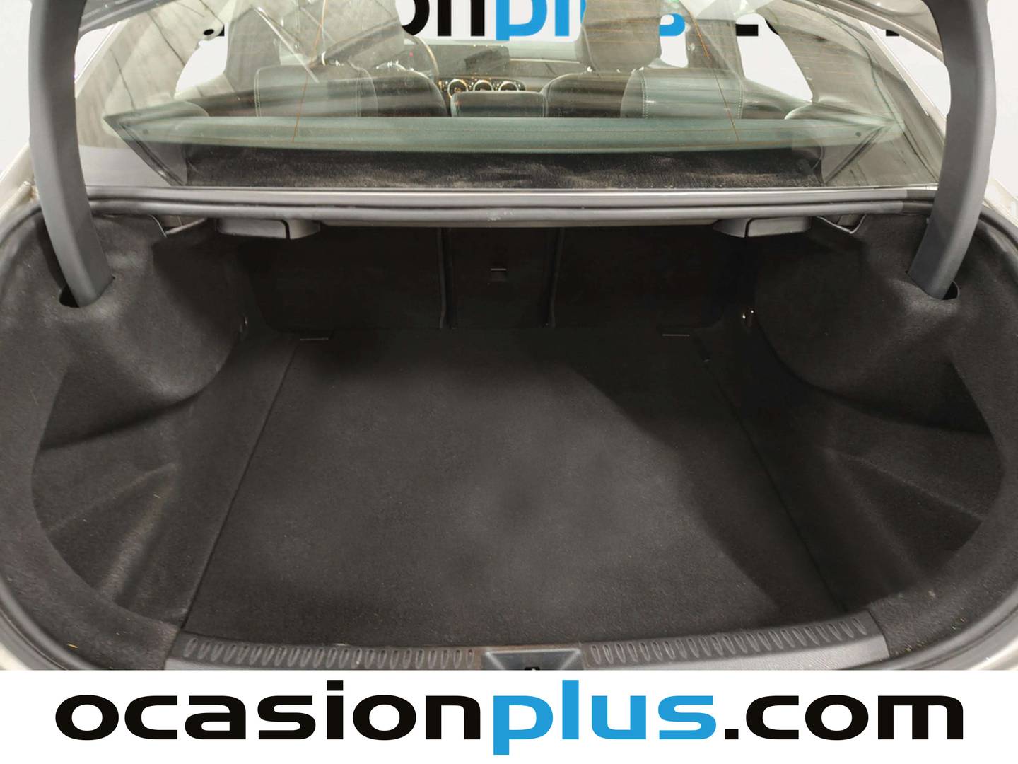 Fotos maletero Mercedes Clase A Mercedes-Benz Clase A 180 d Sedán (116 CV)