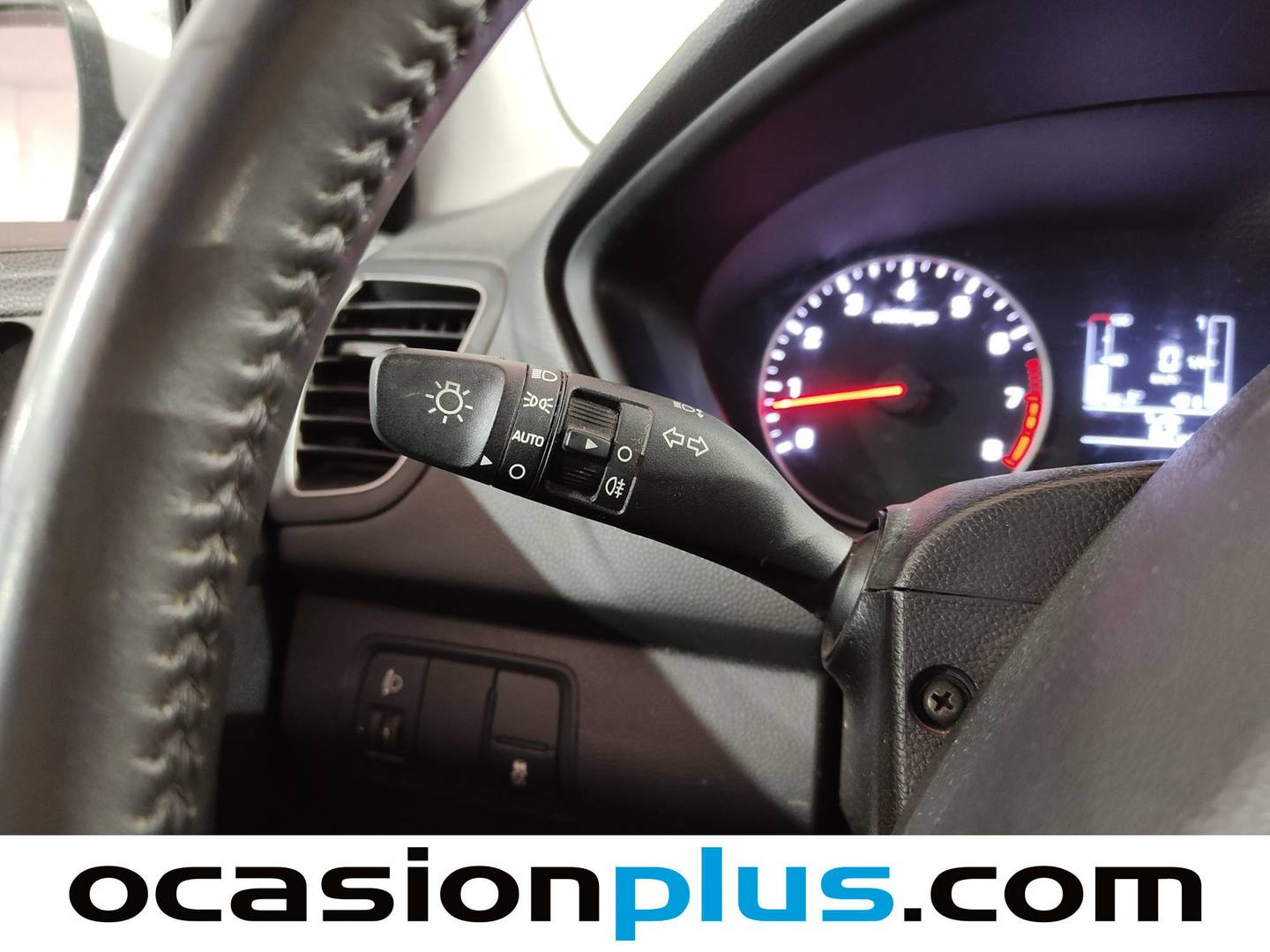 Acabados Hyundai i20 Hyundai i20 1.2 MPI Essence LE (75 CV)