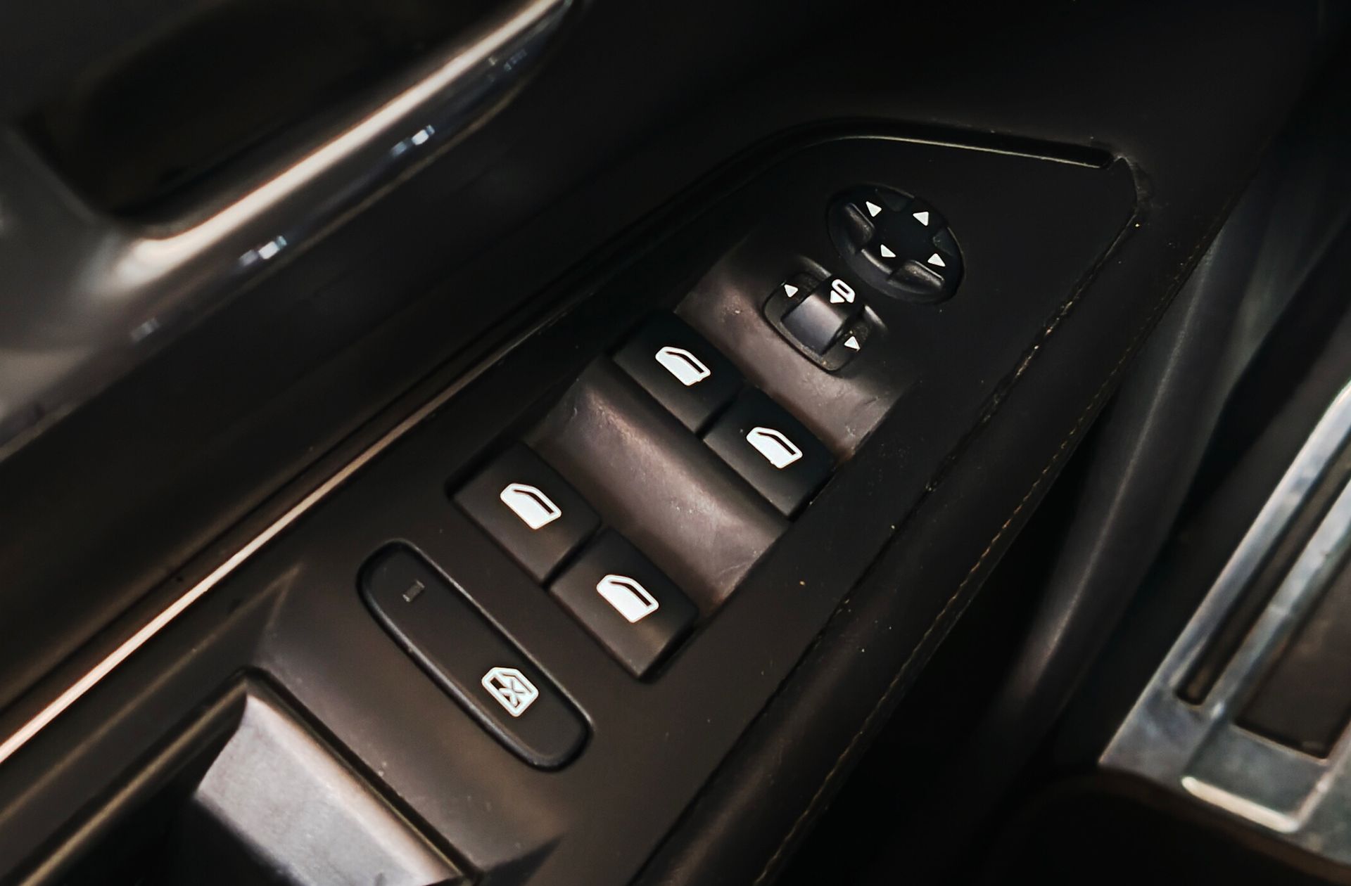Peugeot 3008 PureTech 130 GT Line - foto 40