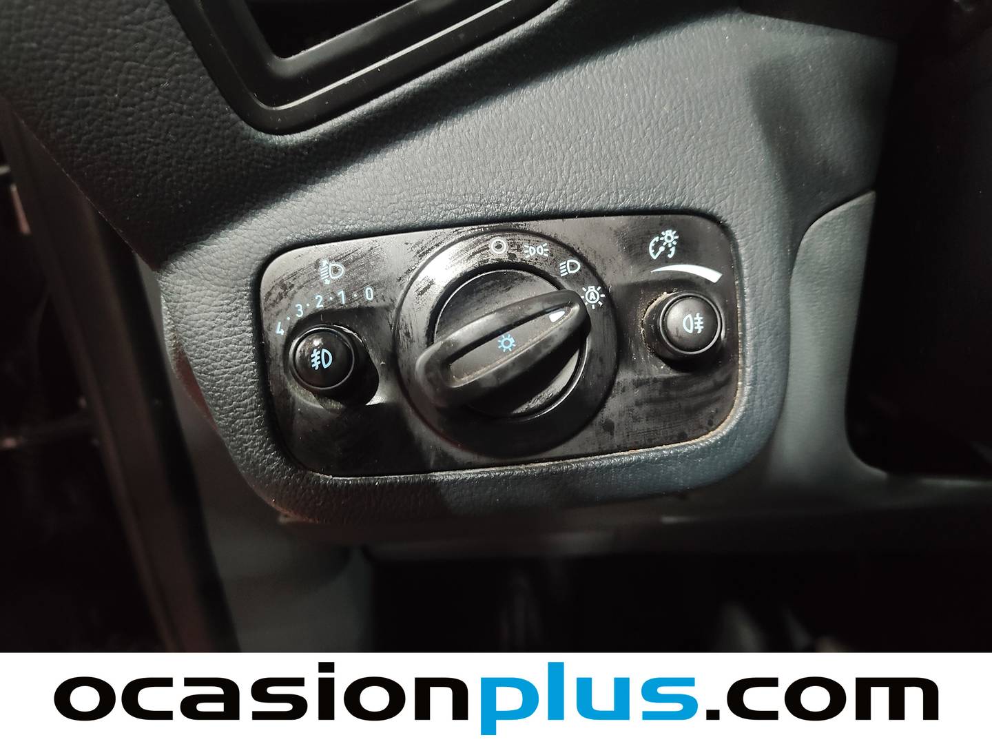Ford Grand C-Max Ford Grand C-Max 1.6 TDCi S&S Trend (115 CV) de segunda mano