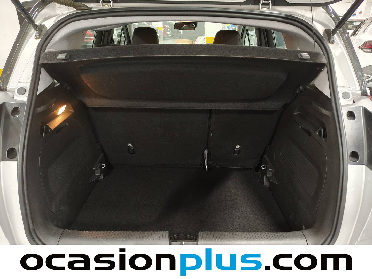 Fotos maletero Opel Crossland X Opel Crossland X 1.2 Turbo S&S ecoTEC Excellence (110 CV)