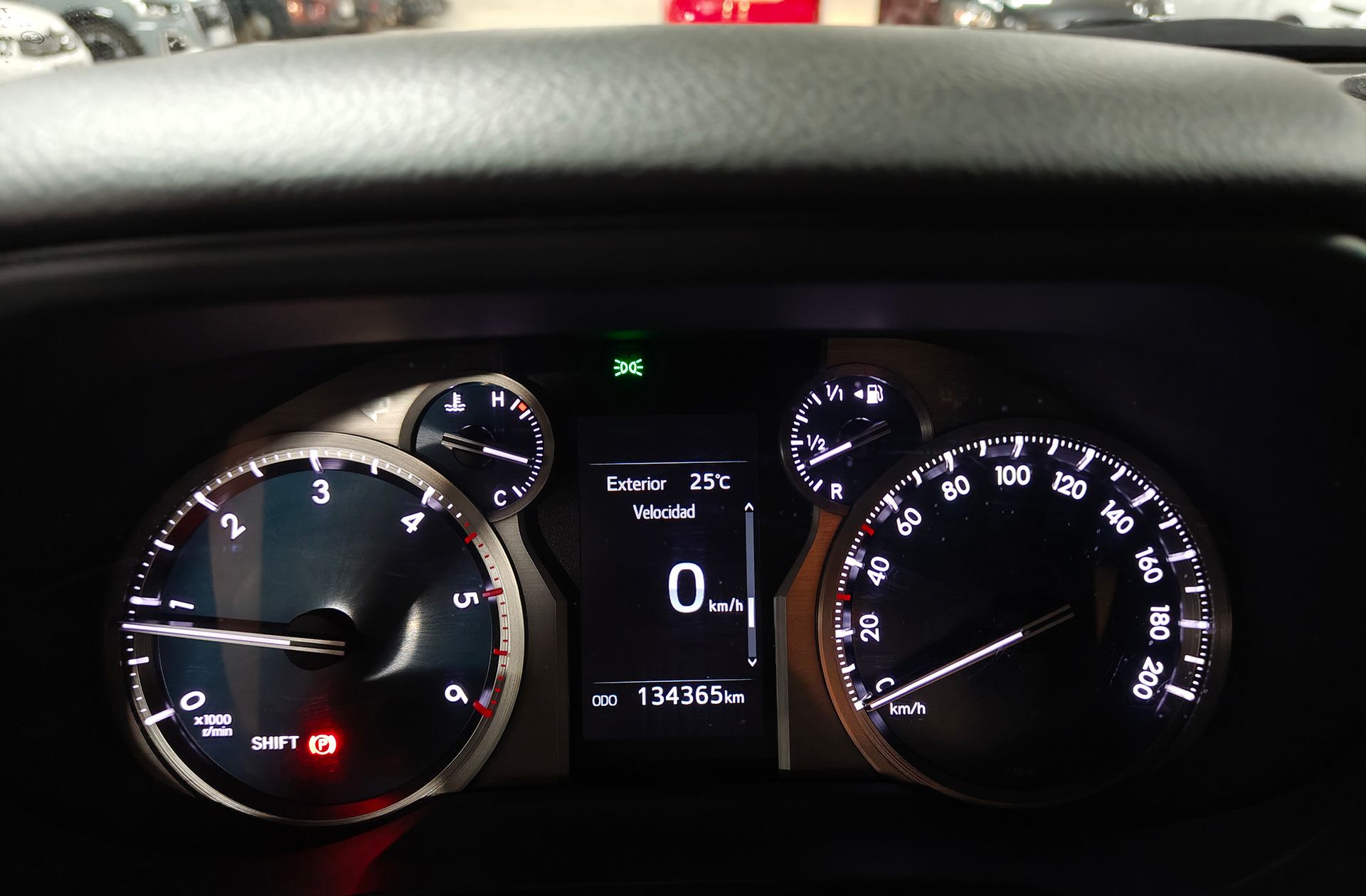 Toyota Land Cruiser 2.8 D-4D GX 7 plazas - foto 26
