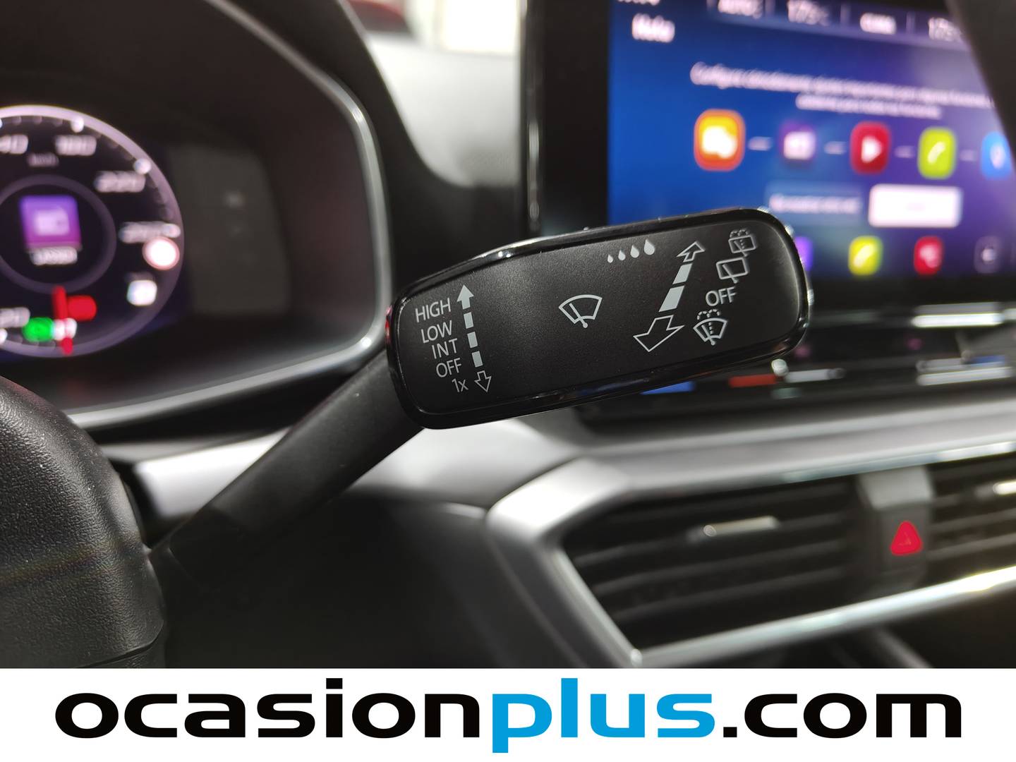 Foto Seat León SEAT León ST 1.5 eTSI S&S FR Go L DSG  (150 CV)