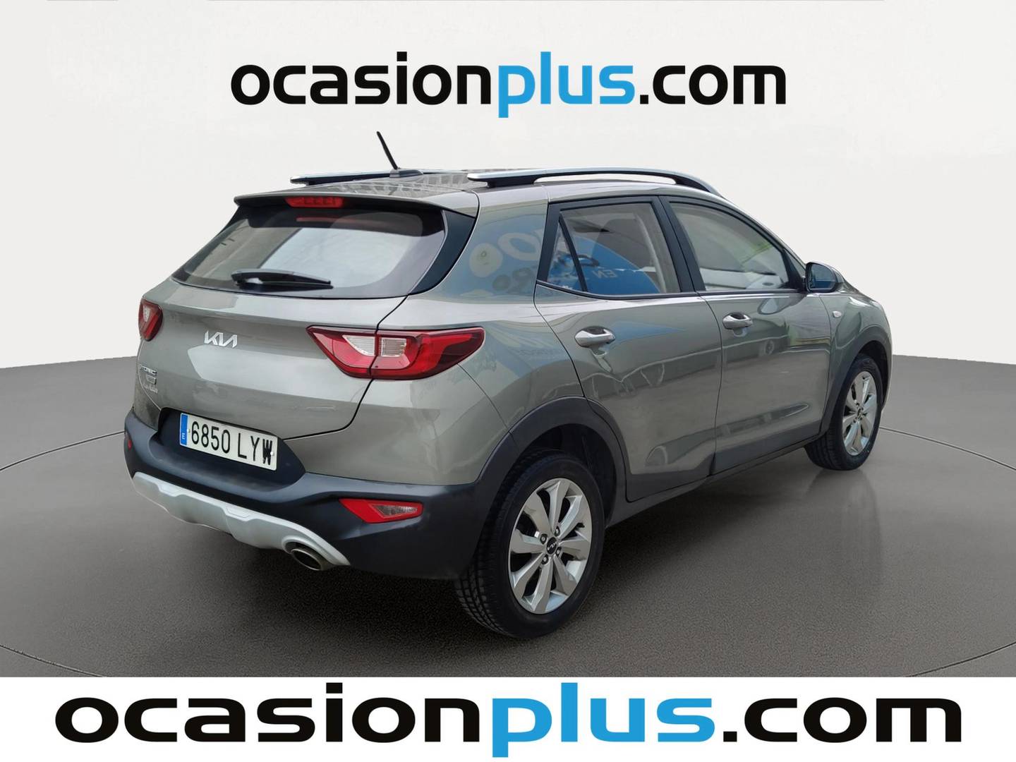 Foto trasera KIA Stonic KIA Stonic 1.0 T-GDi MHEV Concept Plus (100 CV) derecha