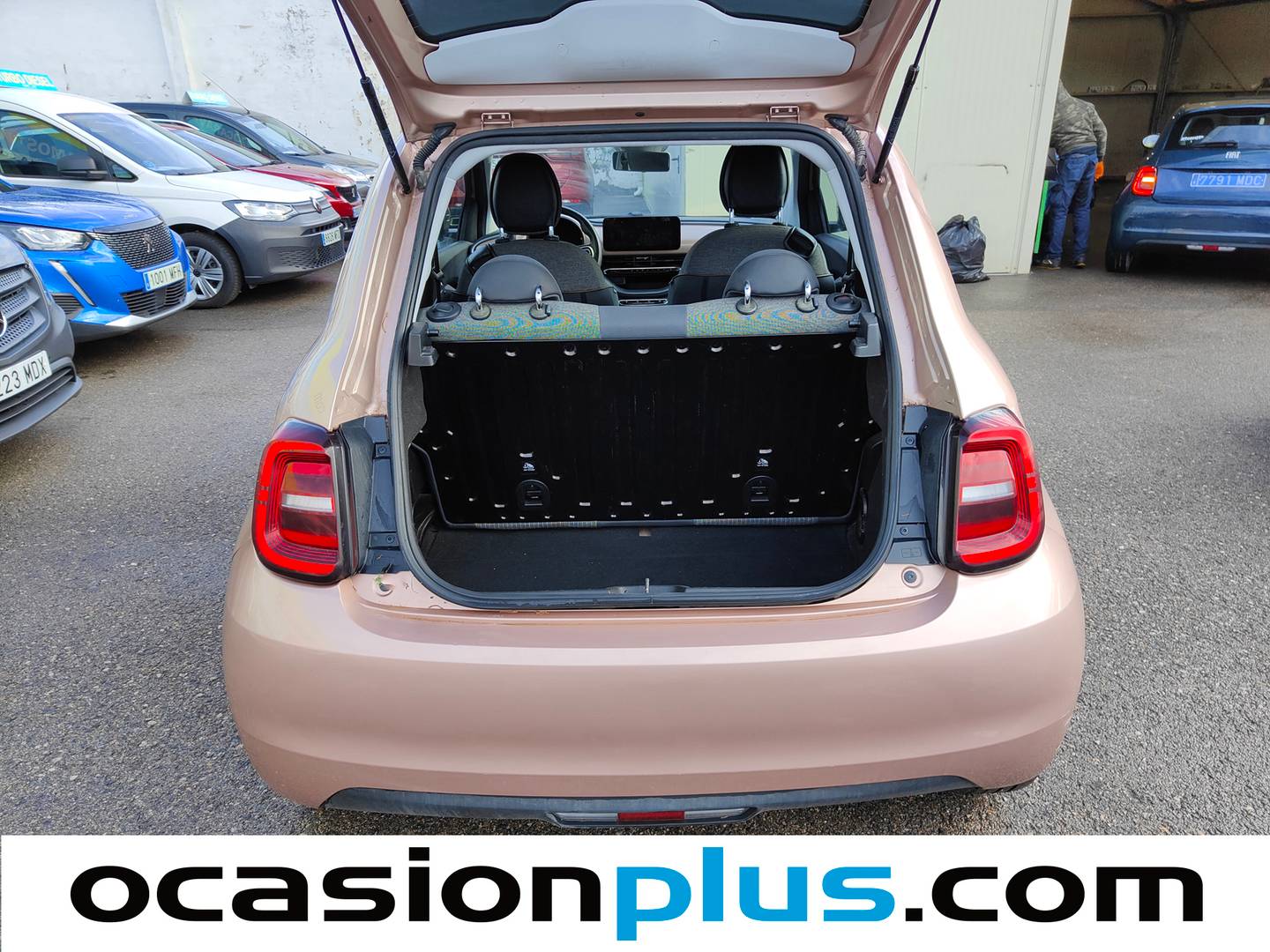 Foto Fiat 500 Fiat 500 Electrico Electrico 500 Icon Hb 320km (118 CV)