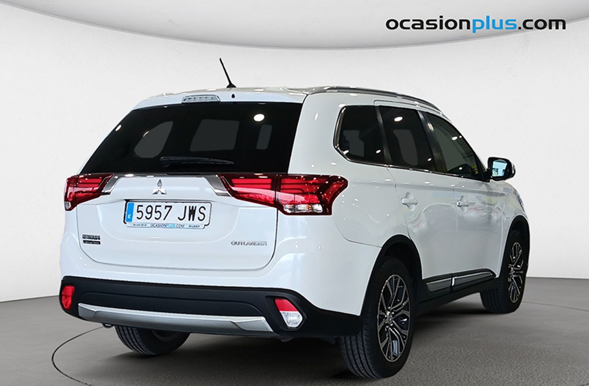 Mitsubishi Outlander 220 DI-D Motion 2WD - foto 3