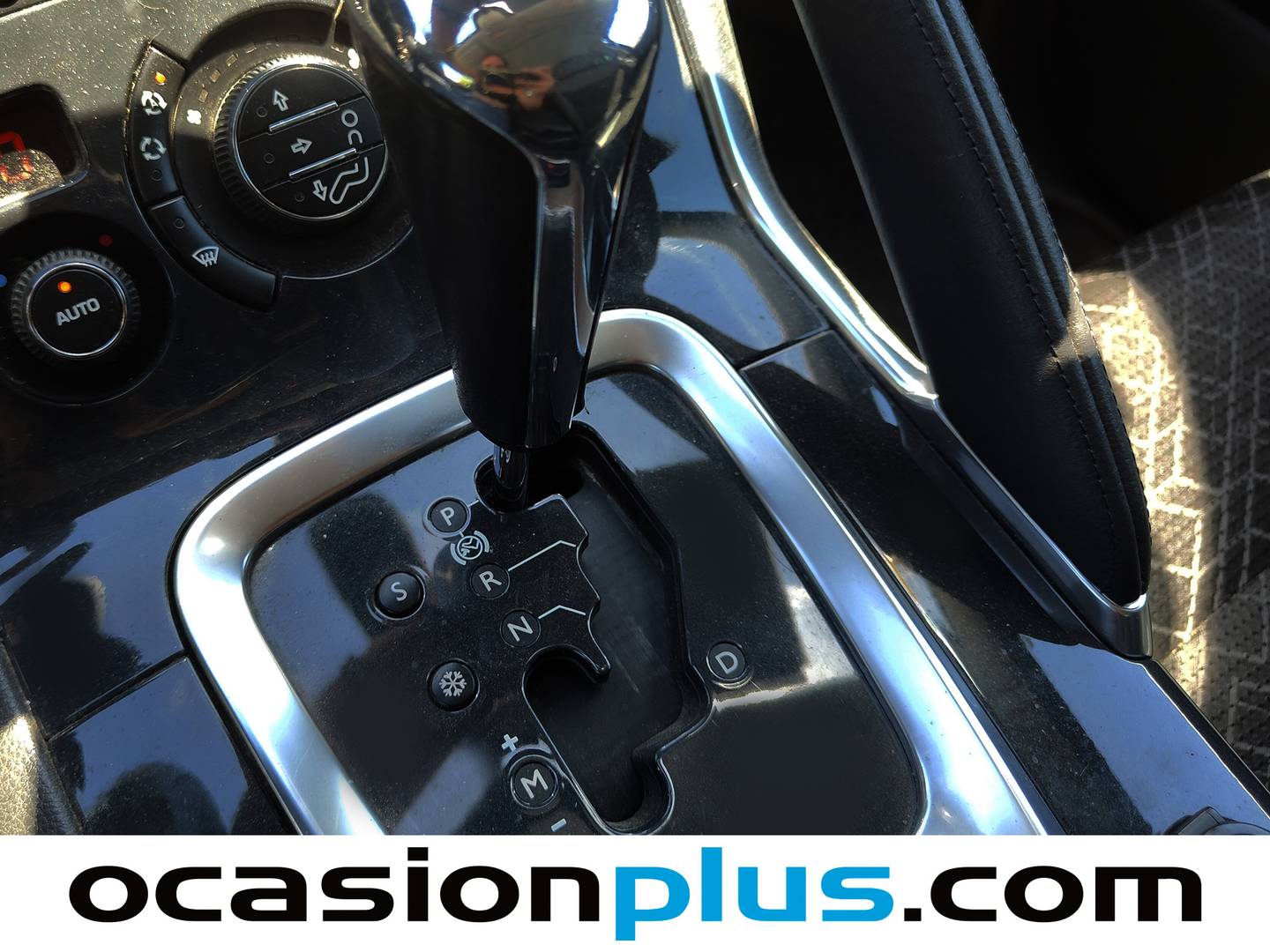 Peugeot 3008 Peugeot 3008 1.6 BlueHDI Allure EAT6 (120 CV) de segunda mano