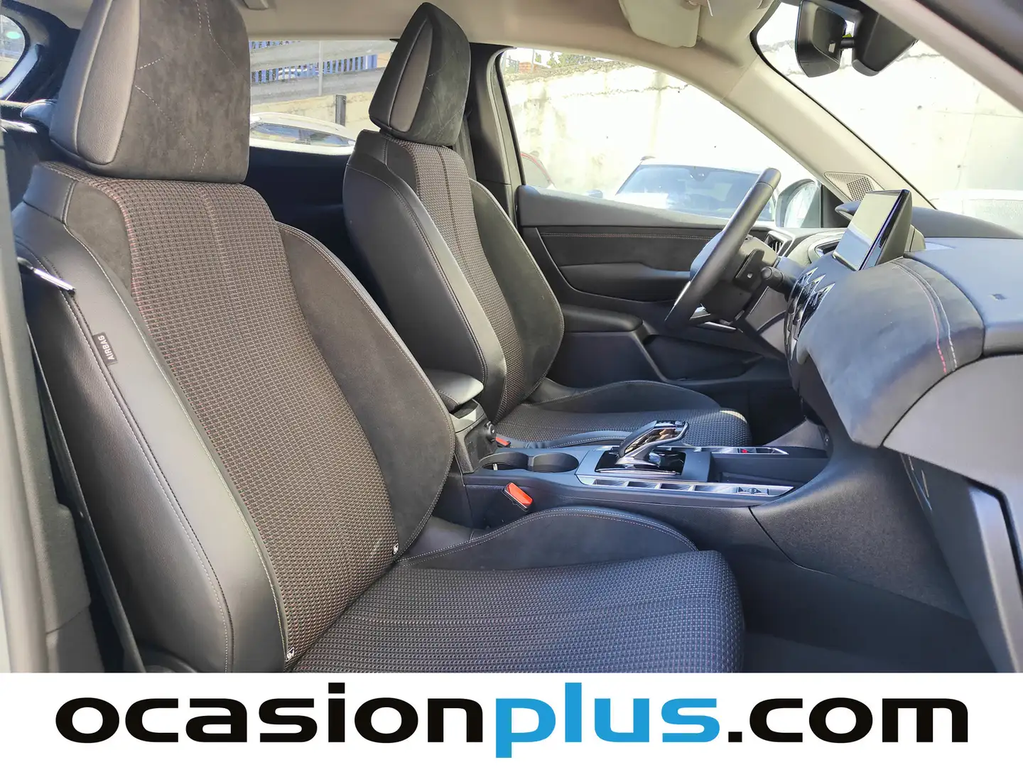 Foto DS DS 3 DS DS3 PureTech 130 Performance Line Auto (130 CV)