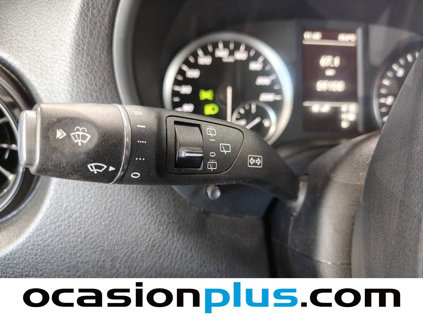 Foto Mercedes Vito Mercedes-Benz Vito 114 CDI Tourer Pro Larga AT (136 CV)