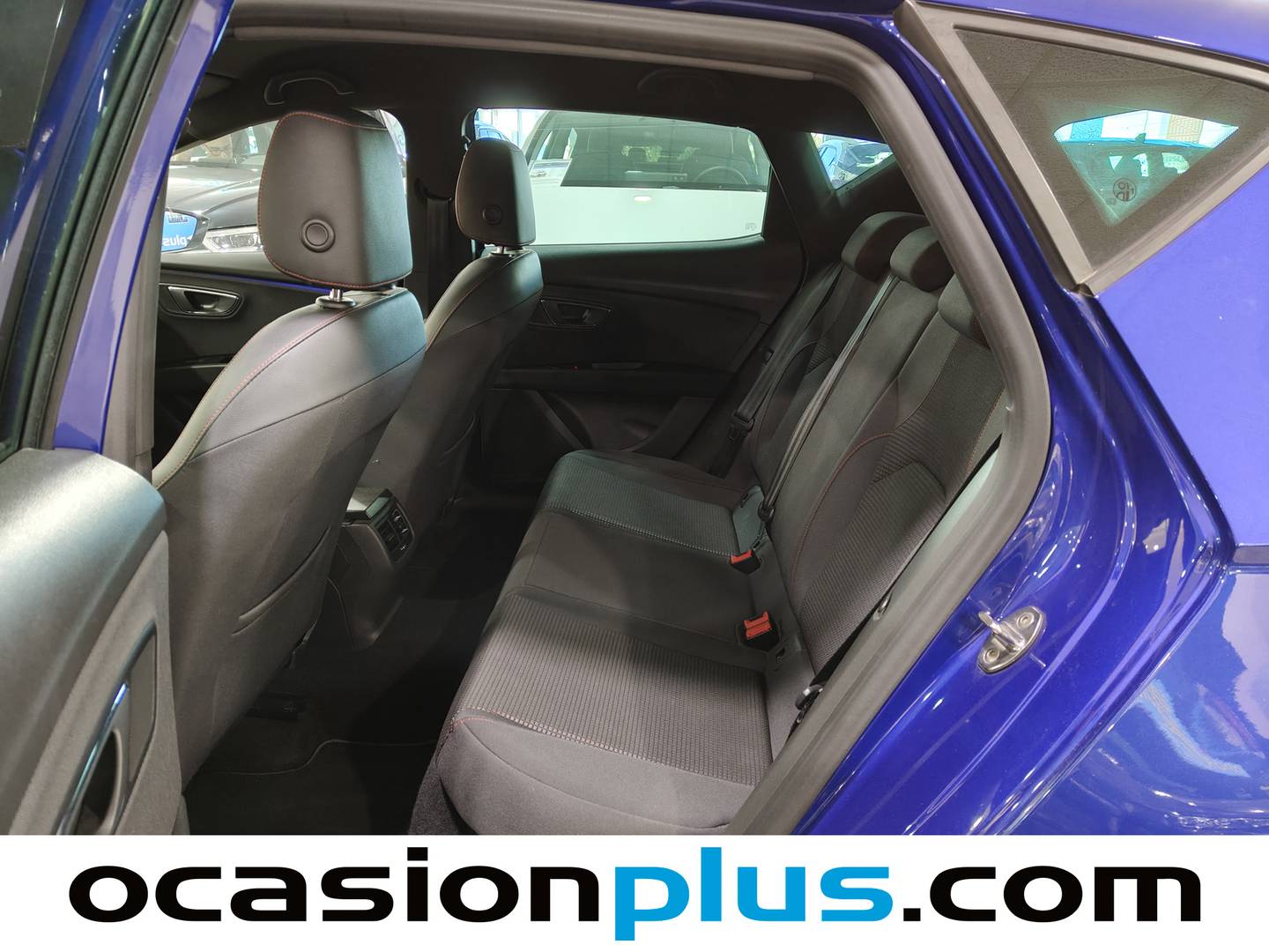 Foto asientos traseros Seat León Seat León 1.5 TSI S&S FR Fast Edition DSG (150 CV)