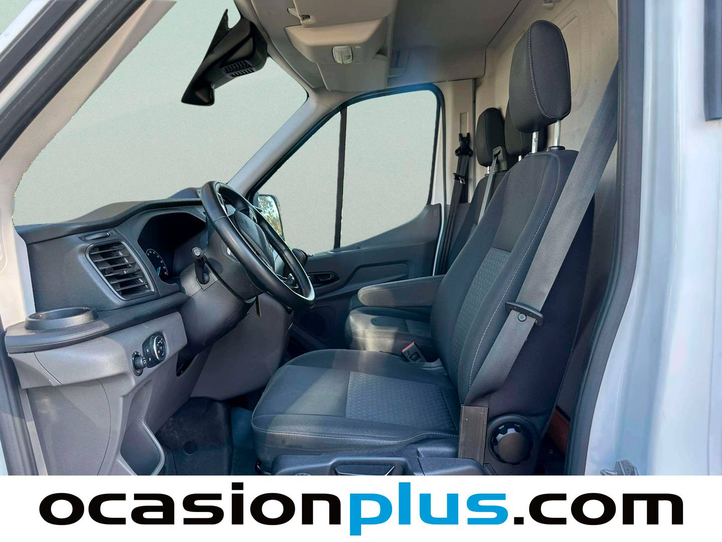 Foto asientos delanteros Ford Transit Ford Transit Furgon 350 L3H2 Trend (130 CV)
